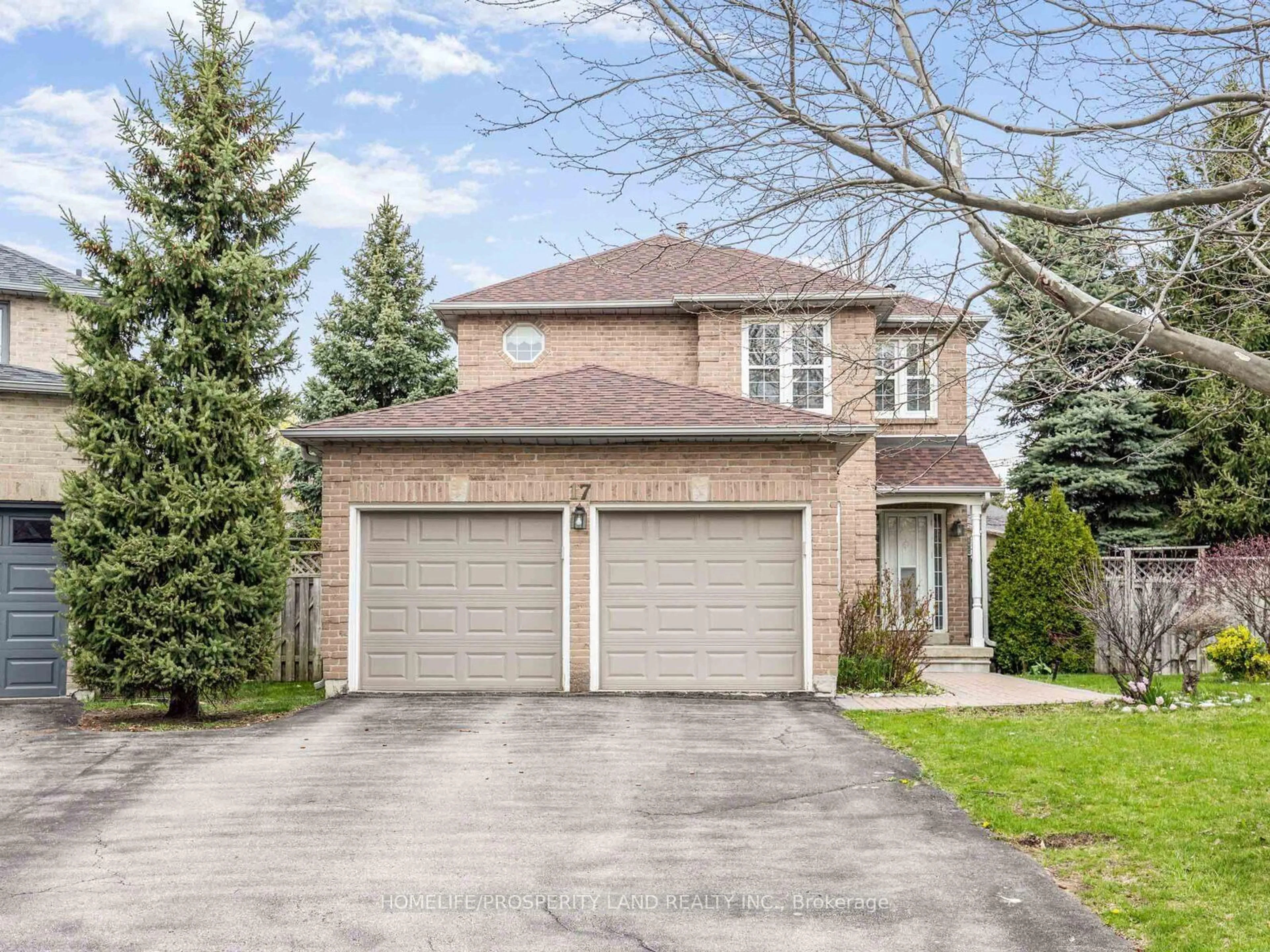 Home with brick exterior material, street for 17 Major Elliott Crt, Markham Ontario L3R 9C3