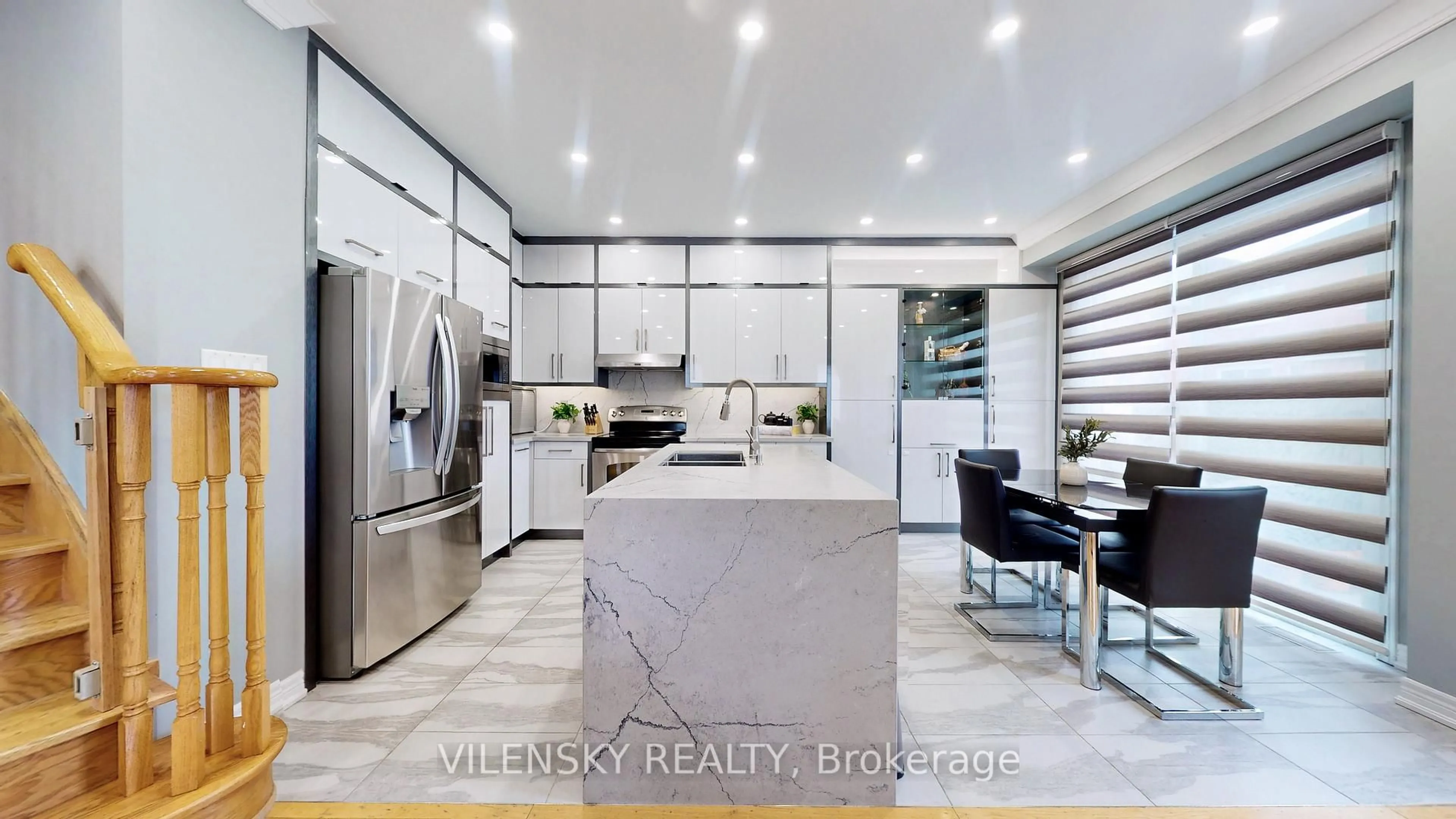 Contemporary kitchen, ceramic/tile floor for 2 Stookes Cres, Richmond Hill Ontario L4E 0J3