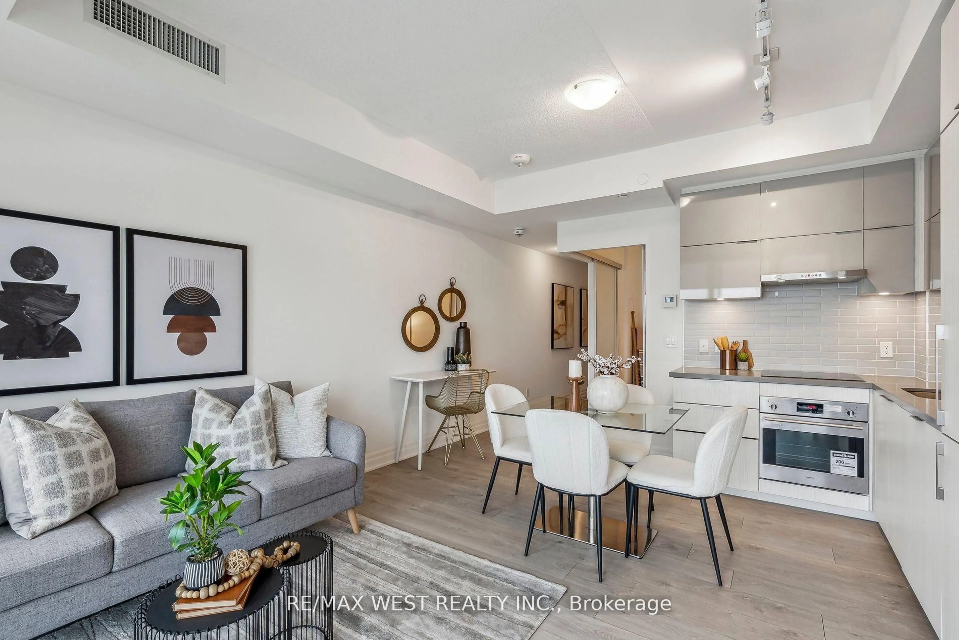 Open concept kitchen, unknown for 10 Rouge Valley Dr #1304A, Markham Ontario L6G 0G9