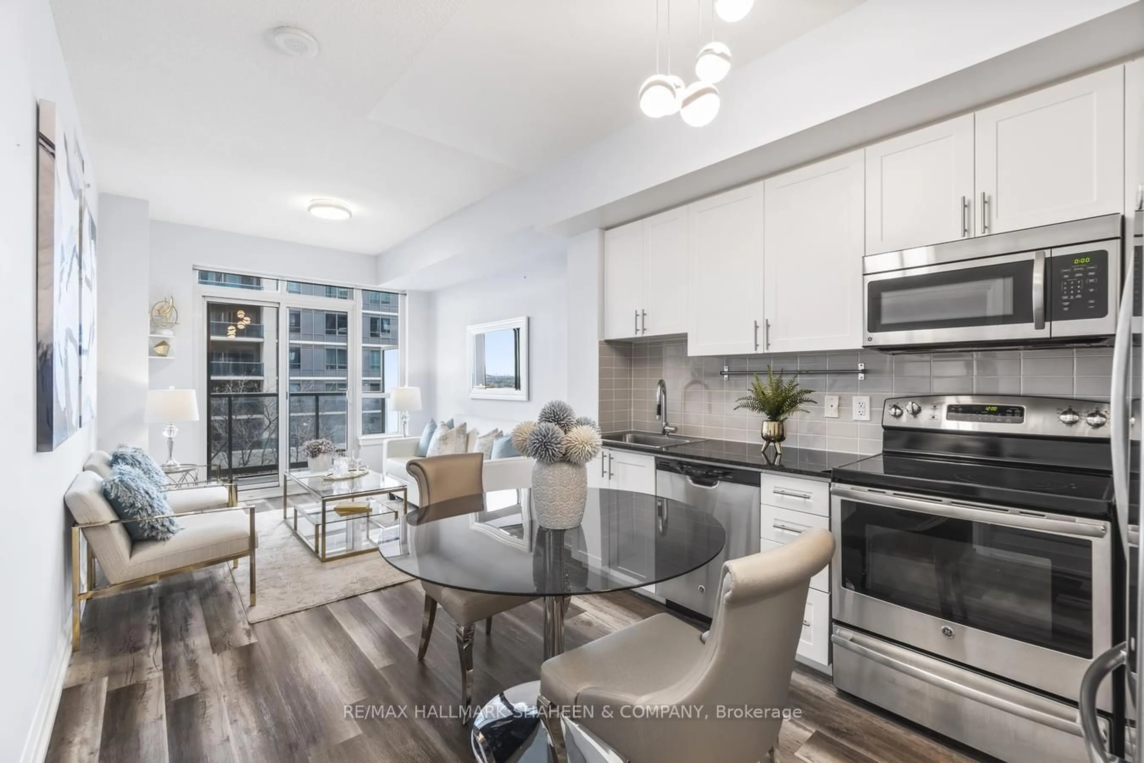 Open concept kitchen, unknown for 7171 Yonge St #437, Markham Ontario L3T 0C5