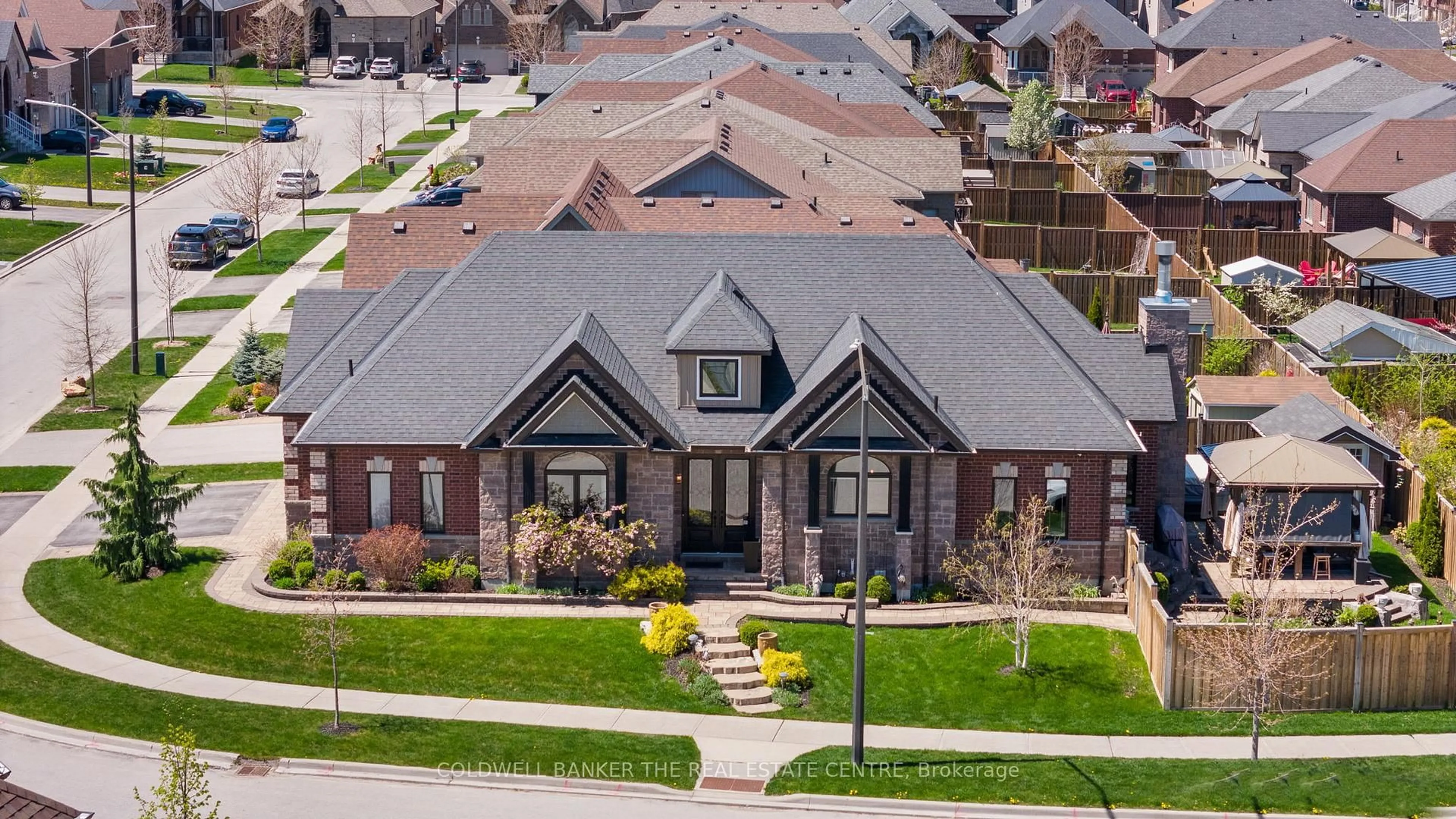 Home with brick exterior material, street for 1076 Ralston Loop N/A, Innisfil Ontario L9S 0L1