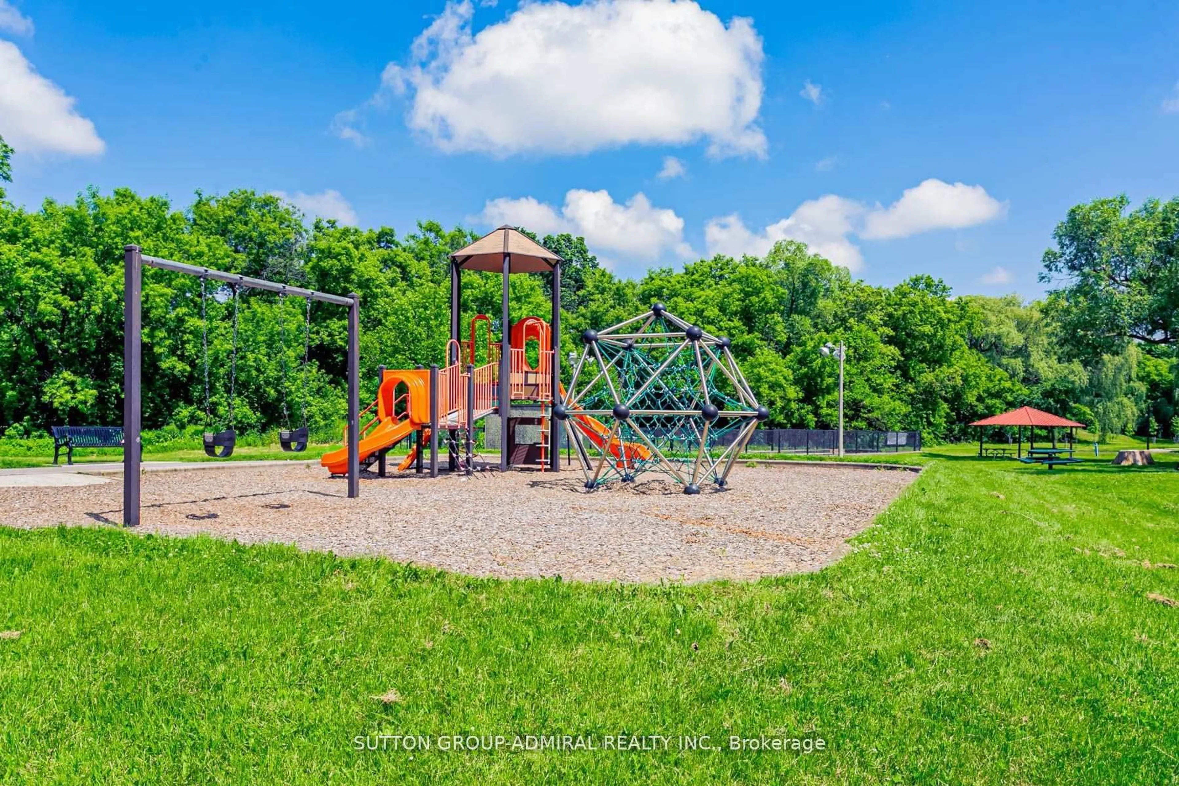 Unknown for 95 New Seabury Dr, Vaughan Ontario L4K 2B7