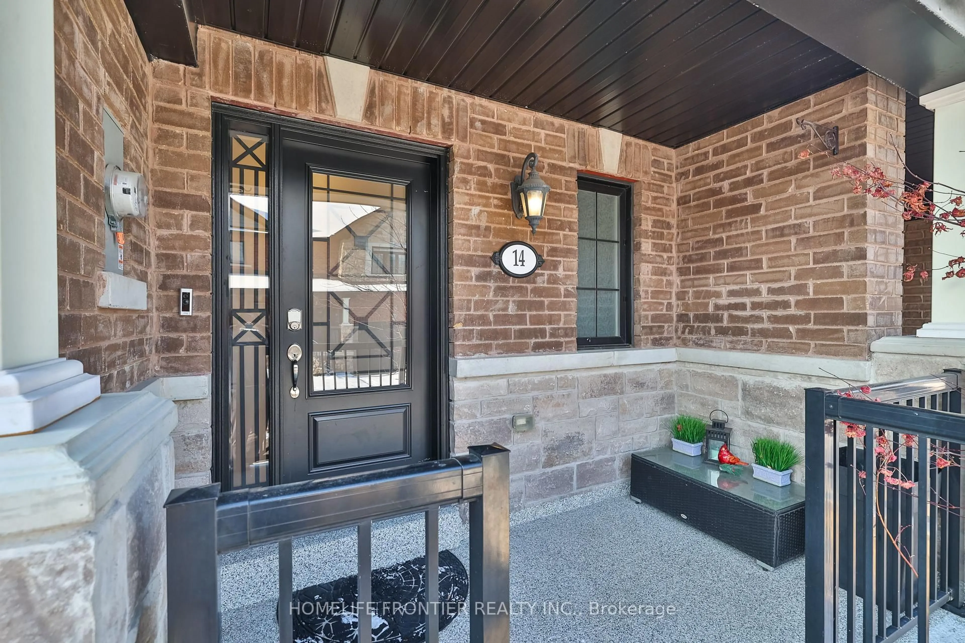 Unknown for 14 Charmuse Lane, East Gwillimbury Ontario L9N 0N7