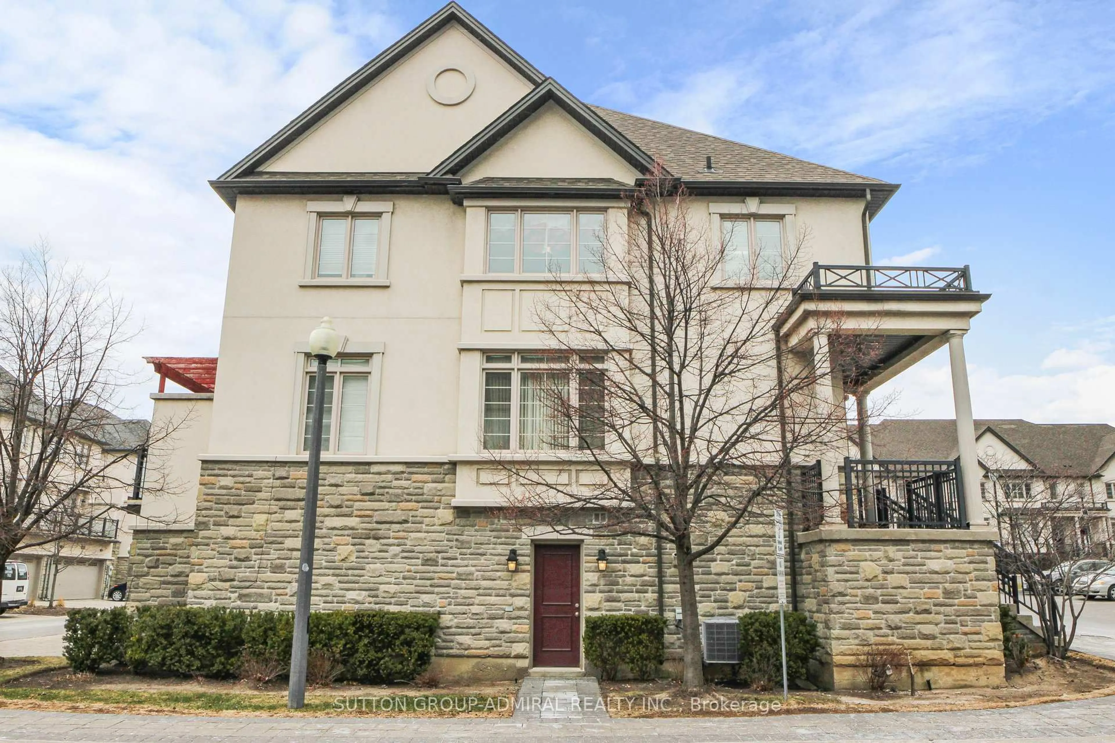 Home with brick exterior material, street for 80 North Park Rd #16, Vaughan Ontario L4J 0G8