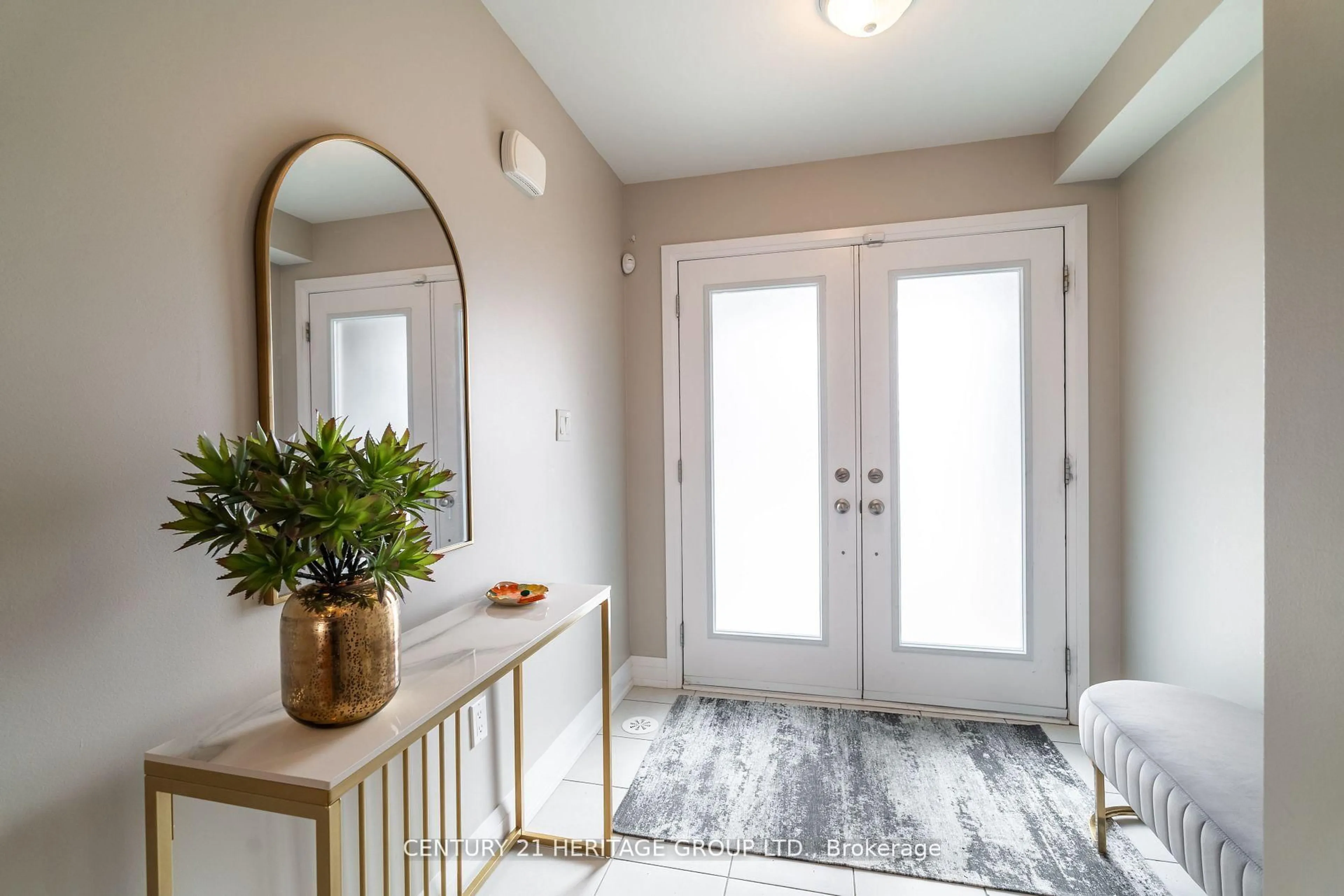Indoor entryway for 18 MONEYPENNY Pl, Vaughan Ontario L4J 0K9