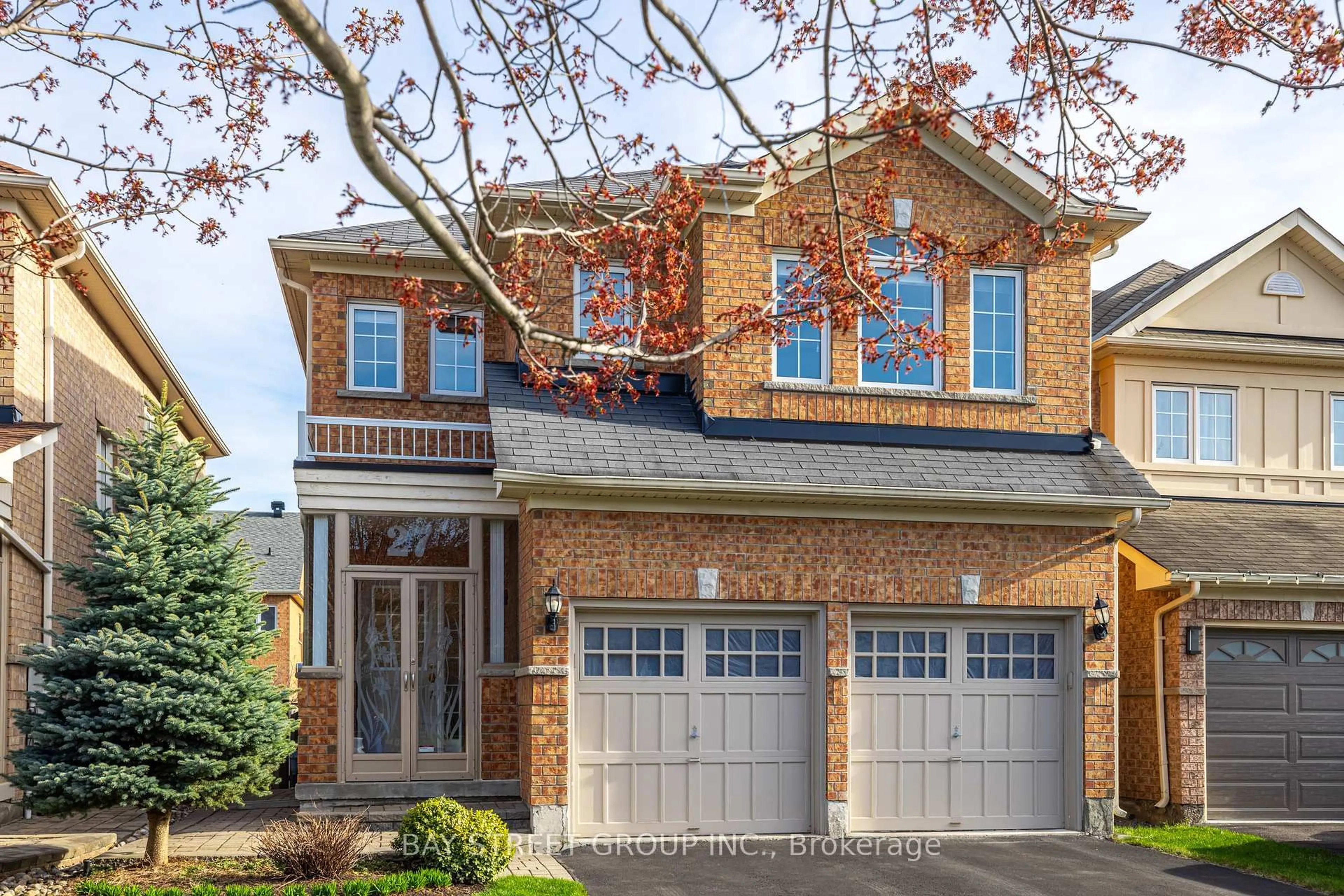 Home with brick exterior material, street for 27 Primont Dr, Richmond Hill Ontario L4S 2V5