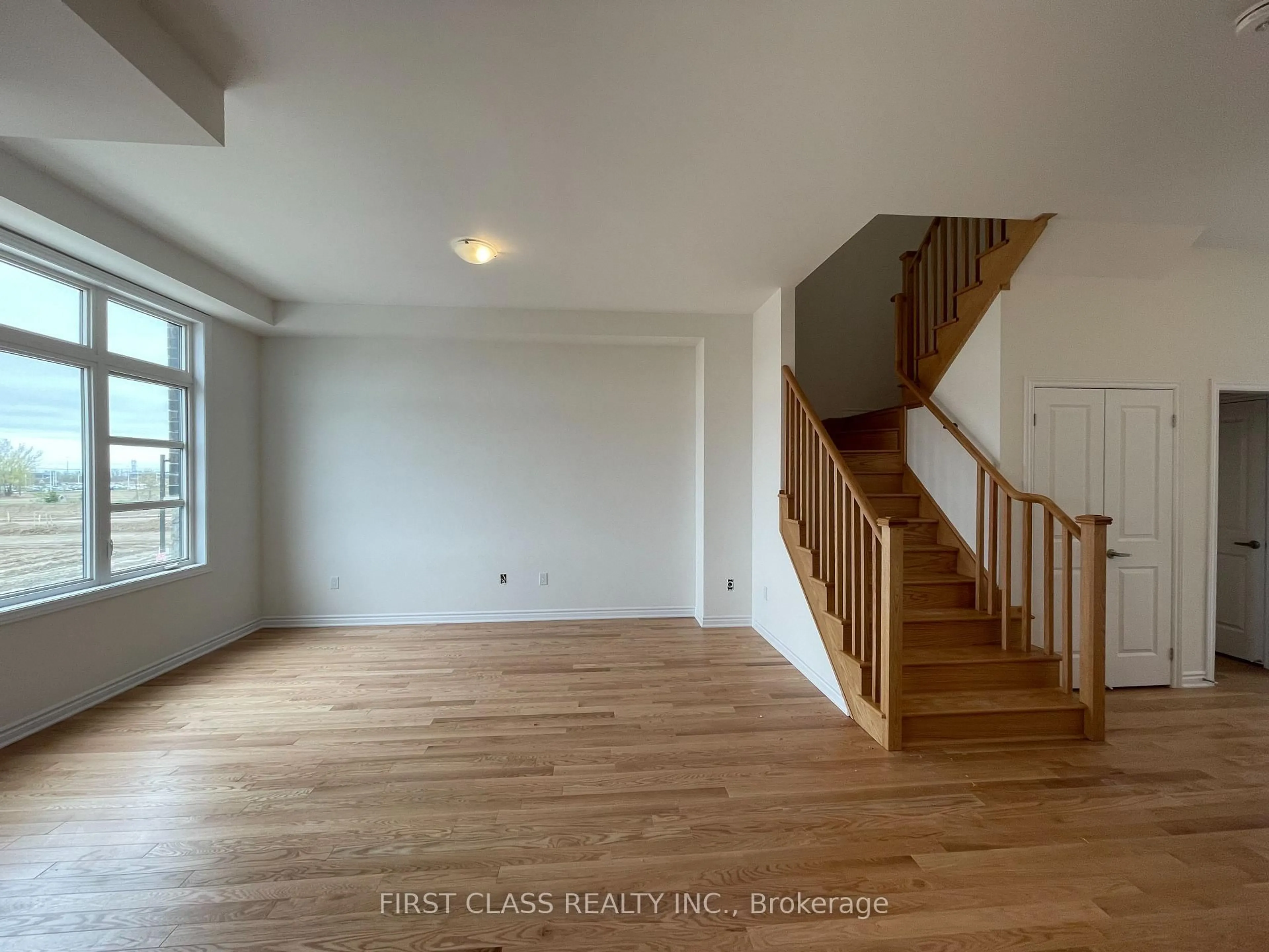 Unknown for 54 Wascana Rd, Vaughan Ontario L4L 1A7