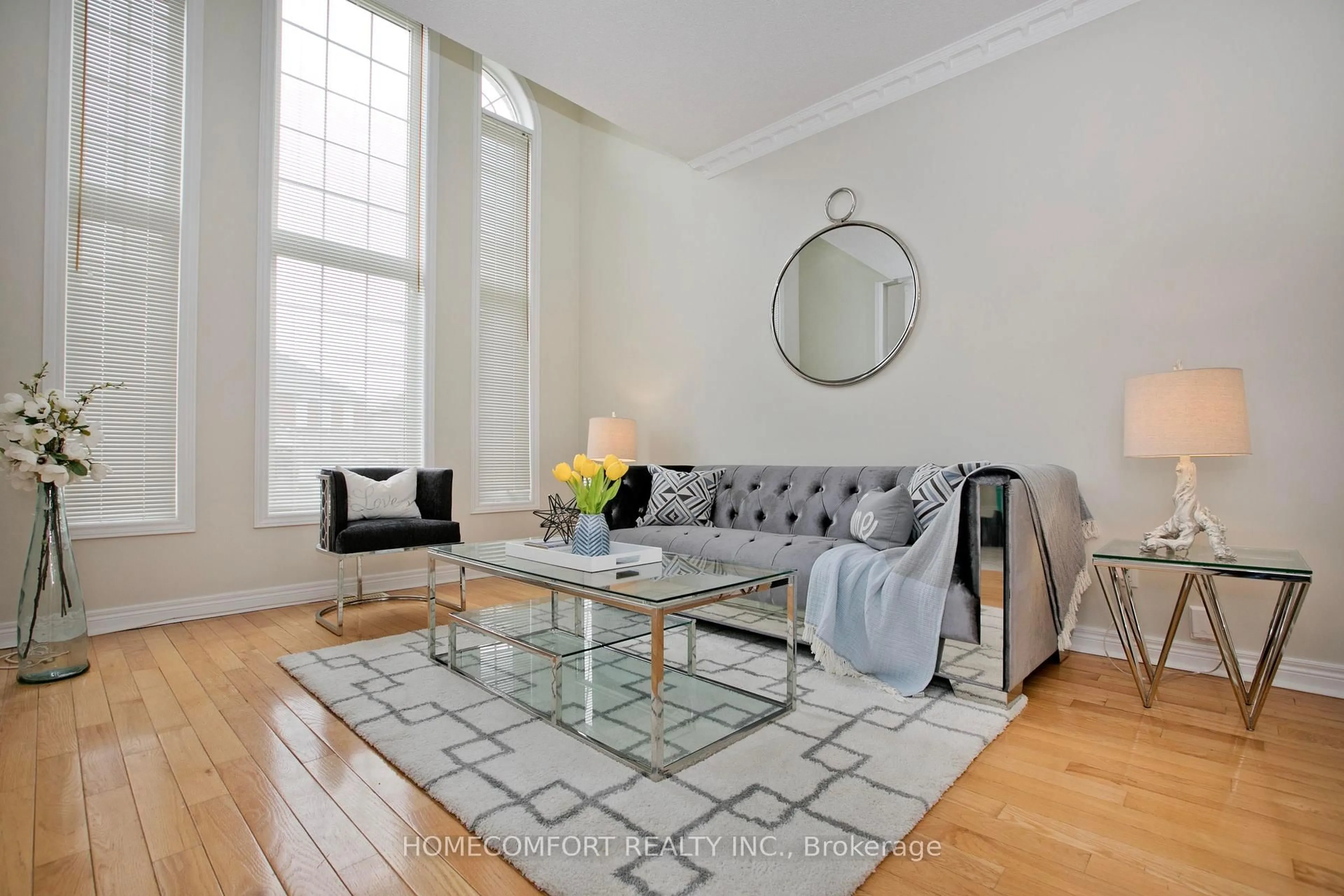 Living room with furniture, unknown for 182 Siderno Cres, Vaughan Ontario L4L 9M5