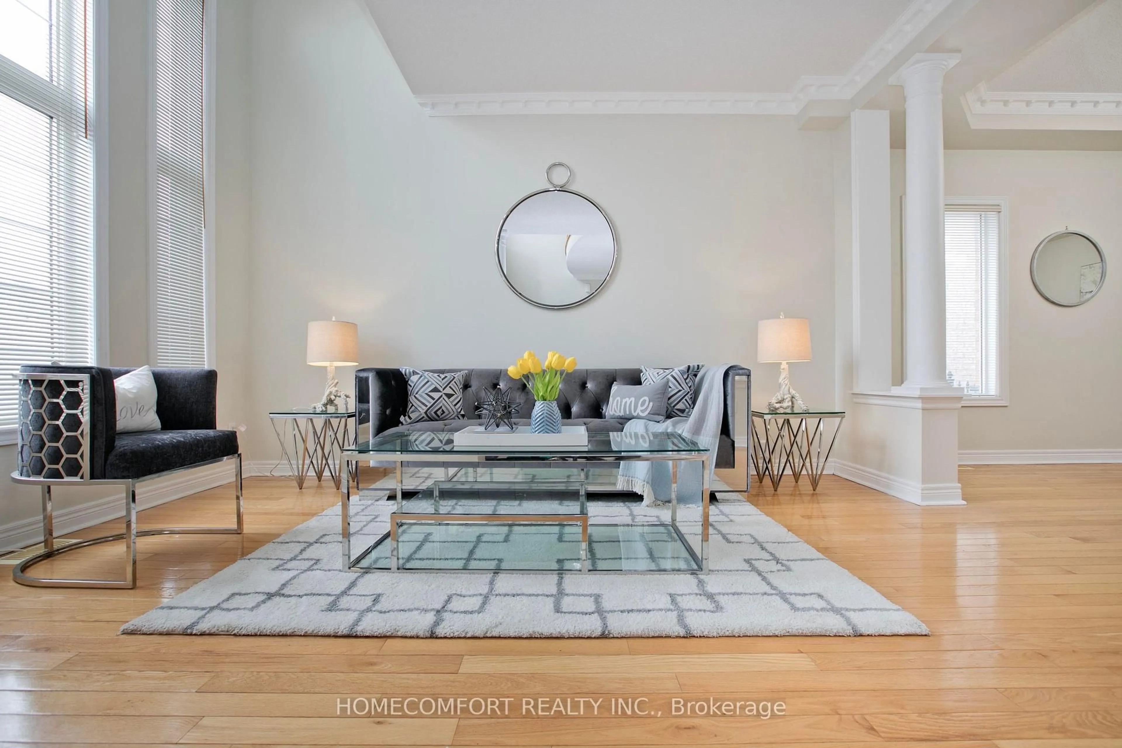 Living room with furniture, unknown for 182 Siderno Cres, Vaughan Ontario L4L 9M5