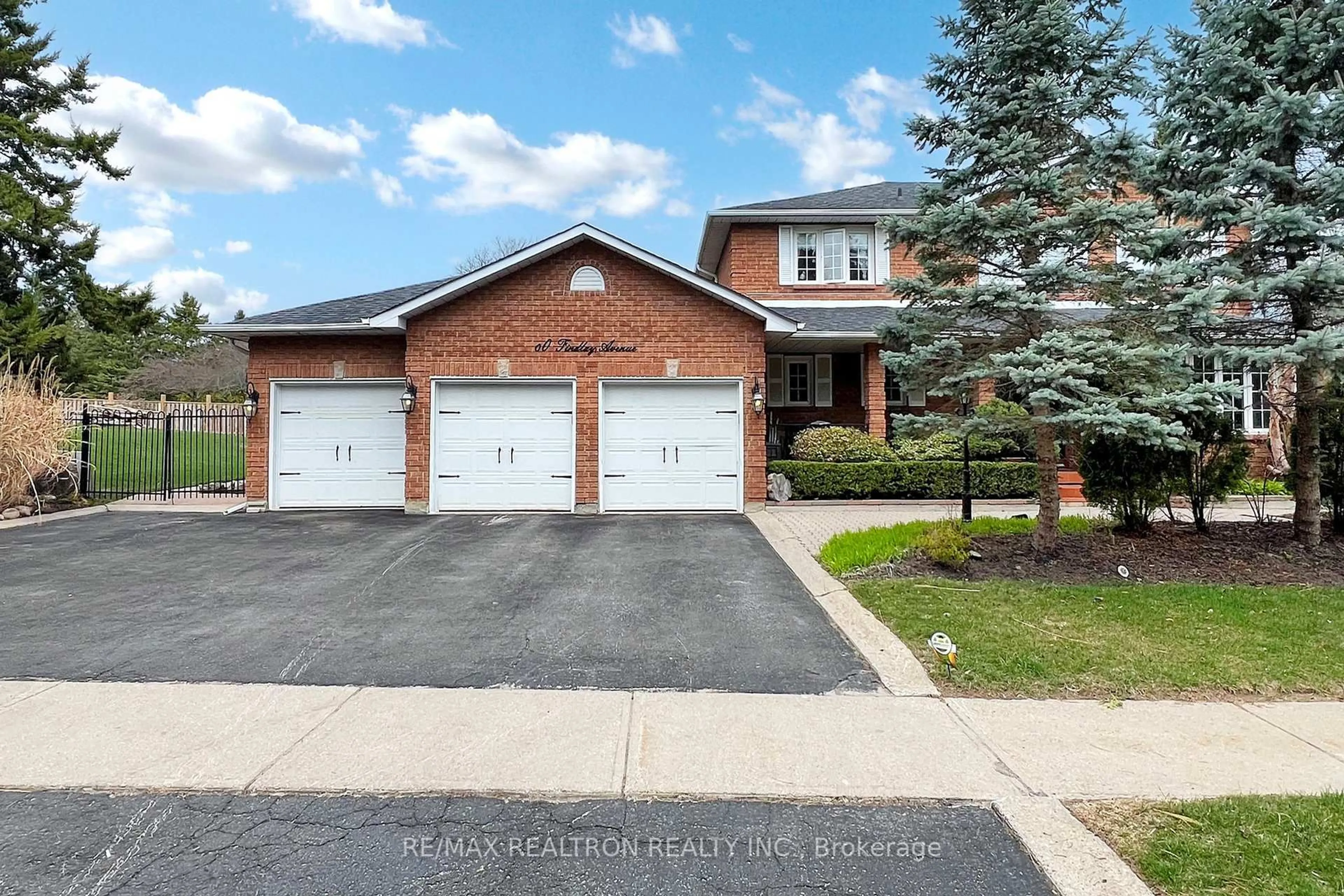 Home with brick exterior material, street for 80 Findlay Ave, King Ontario L7B 1E1