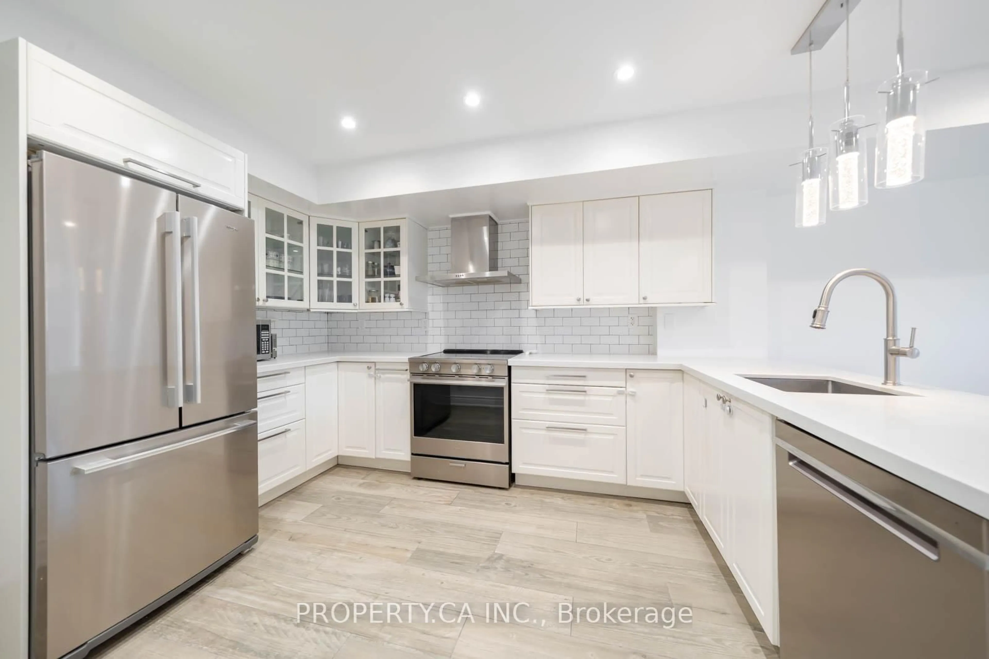 Unknown for 308 John St #227, Markham Ontario L3T 0A7