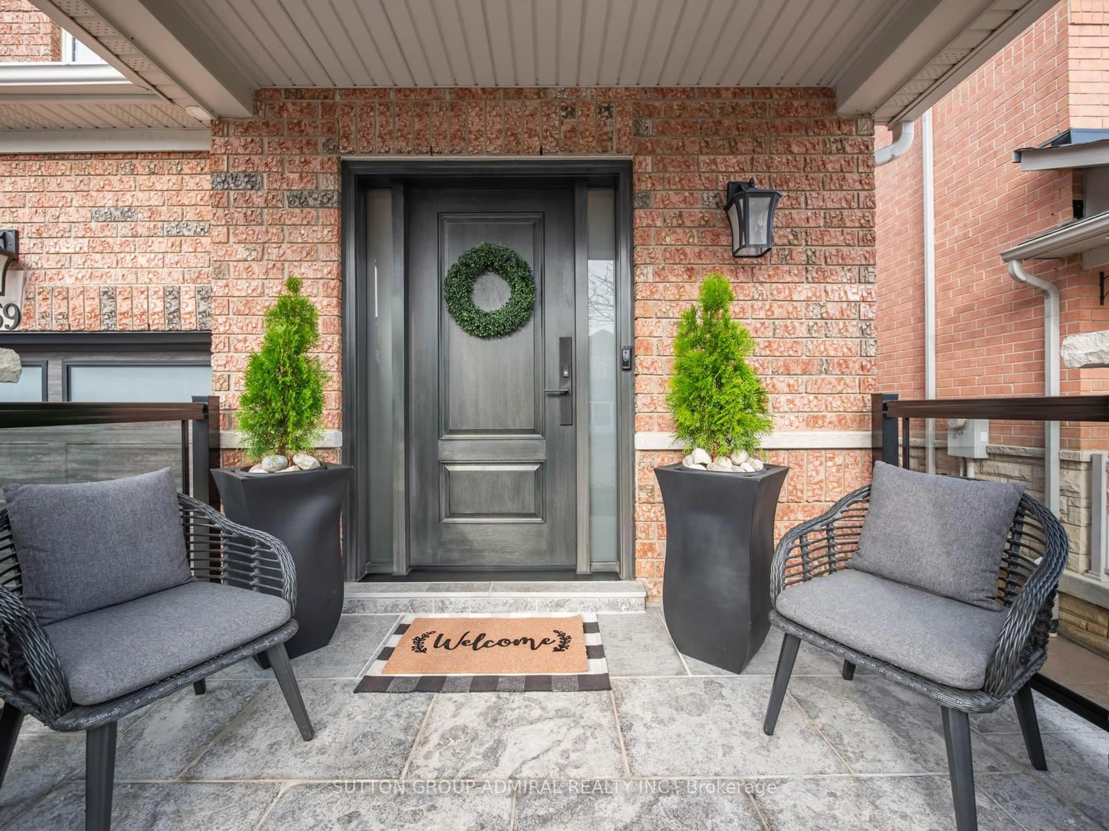 Indoor entryway for 59 Orion Ave, Vaughan Ontario L4H 0B8