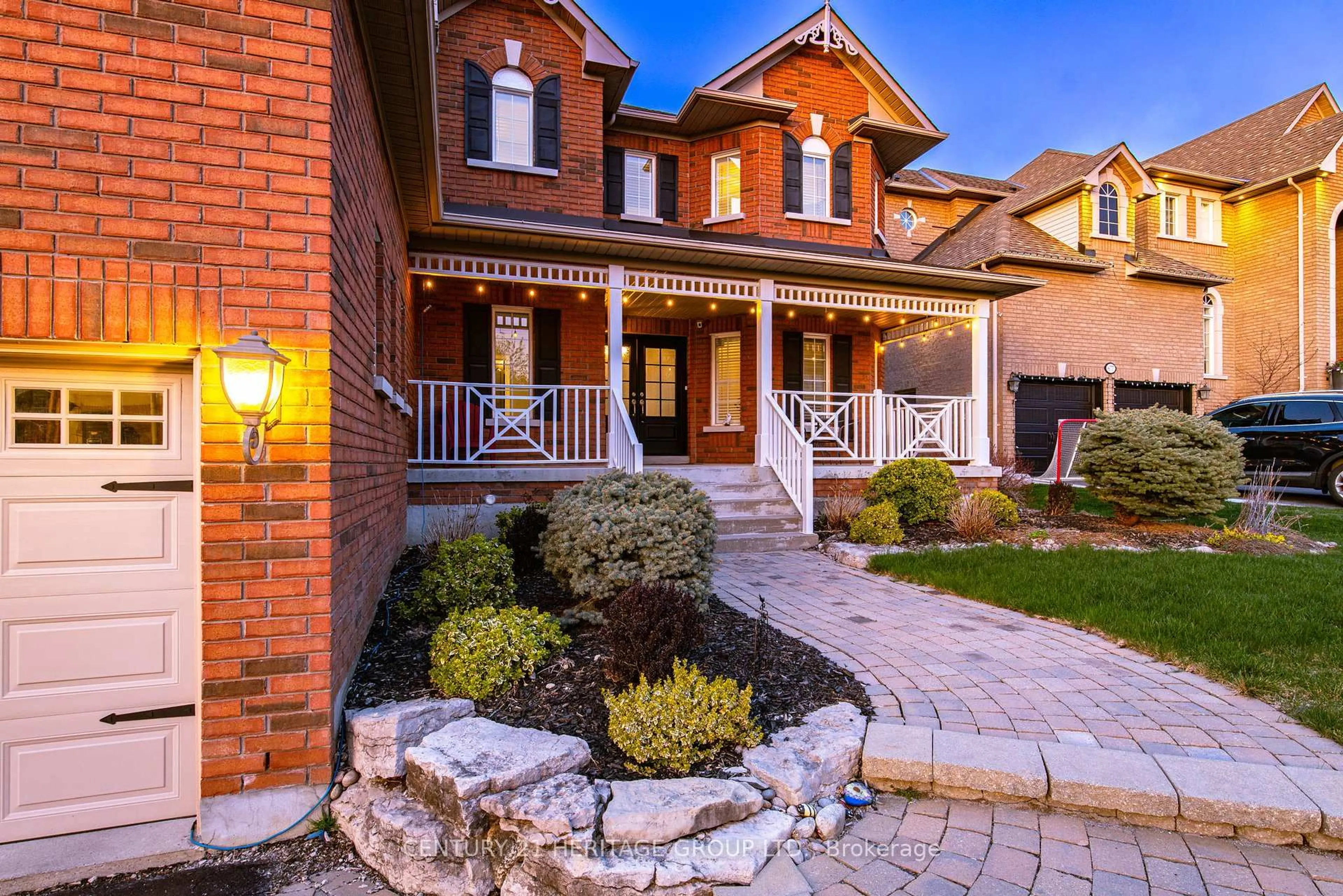 Home with brick exterior material, street for 673 Chaleur Pl, Newmarket Ontario L3X 1L6
