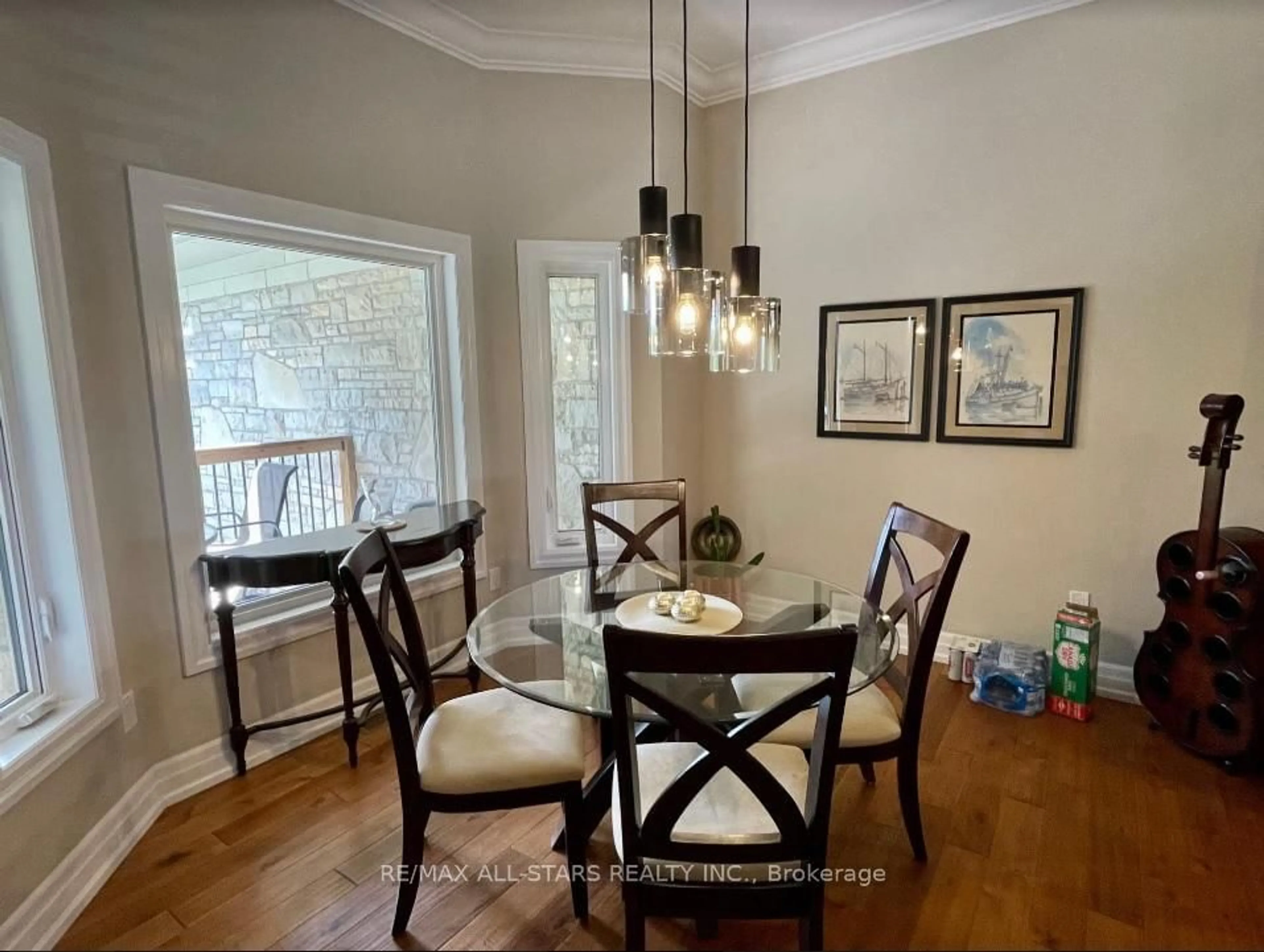 Dining room, wood/laminate floor for 349 Zephyr Rd, Uxbridge Ontario L0C 1C0