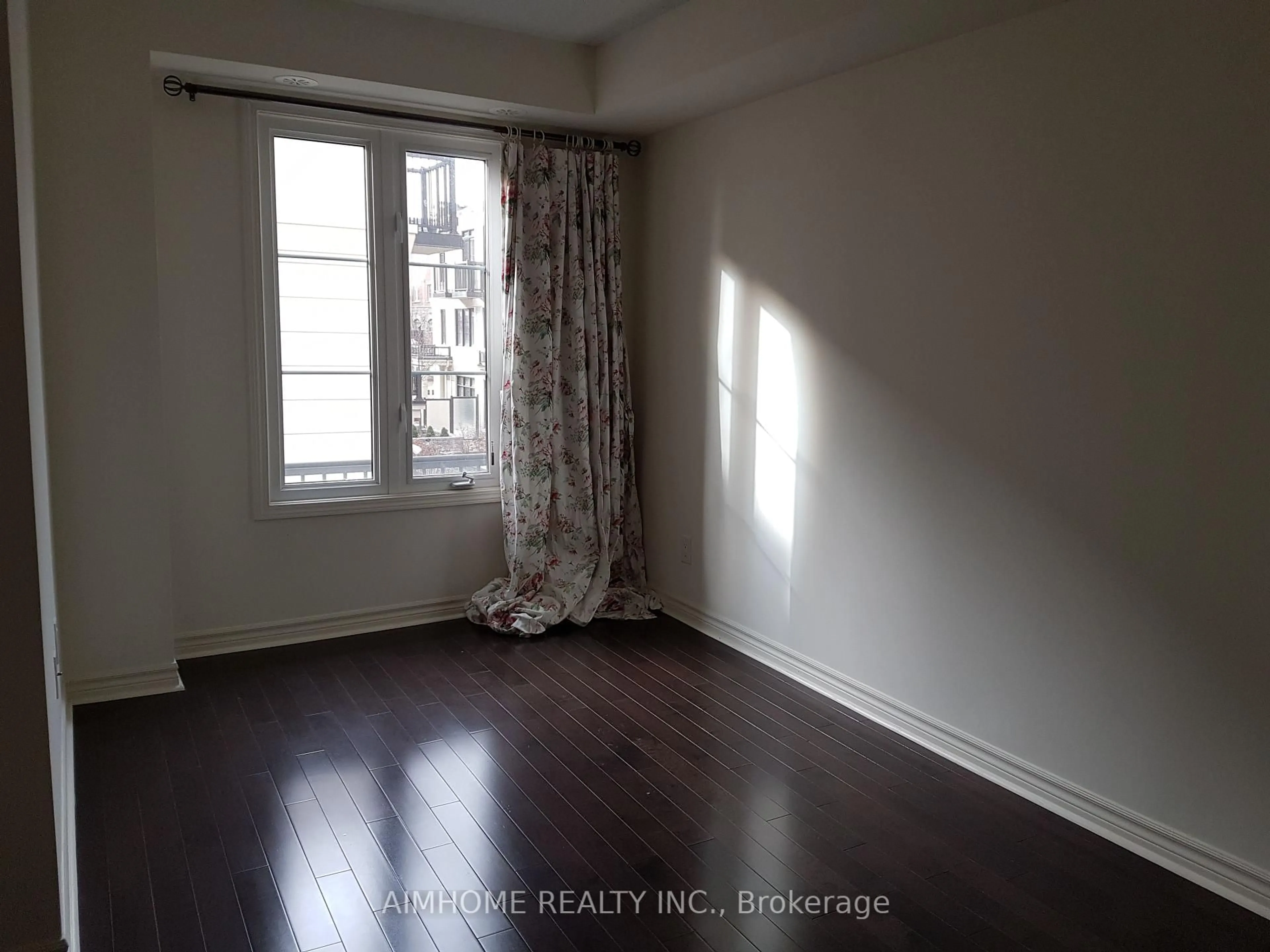 A pic of a room for 7 Brighton Pl #46, Vaughan Ontario L4J 0H1