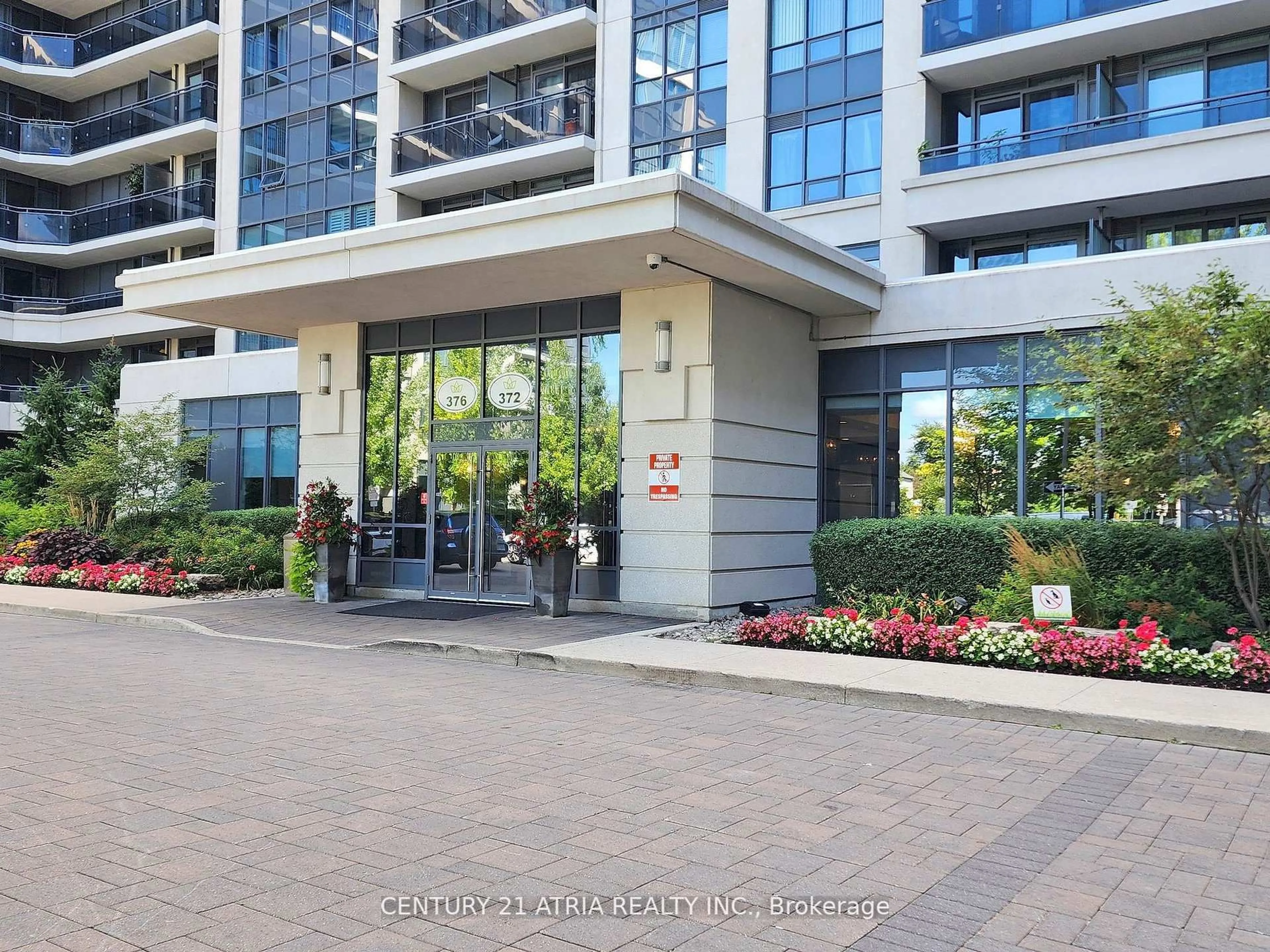 Indoor foyer for 372 Highway 7 N/A #205, Richmond Hill Ontario L4B 0C6