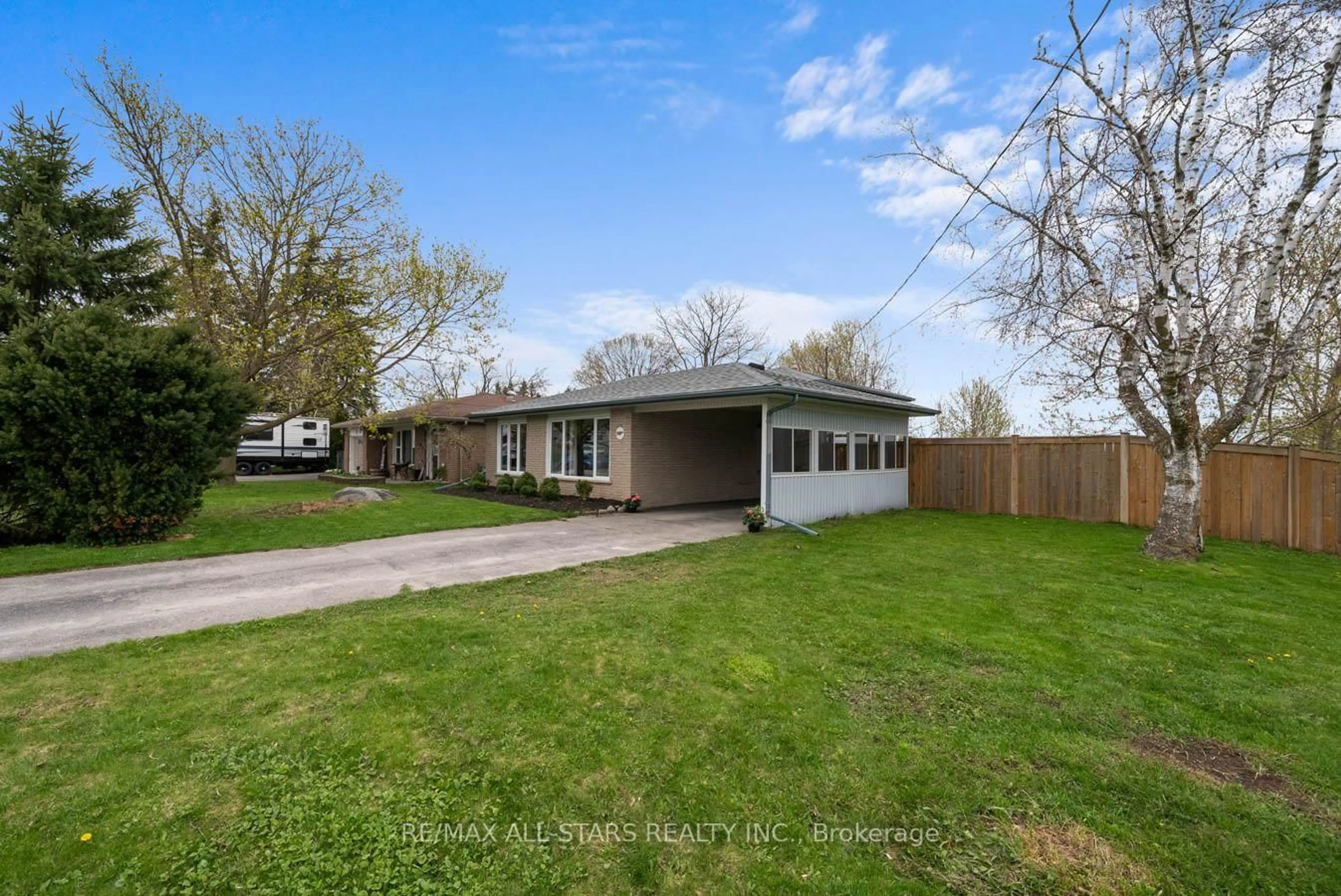 A pic from outside/outdoor area/front of a property/back of a property/a pic from drone, street for 1 Waddell St, Brock Ontario L0C 1H0
