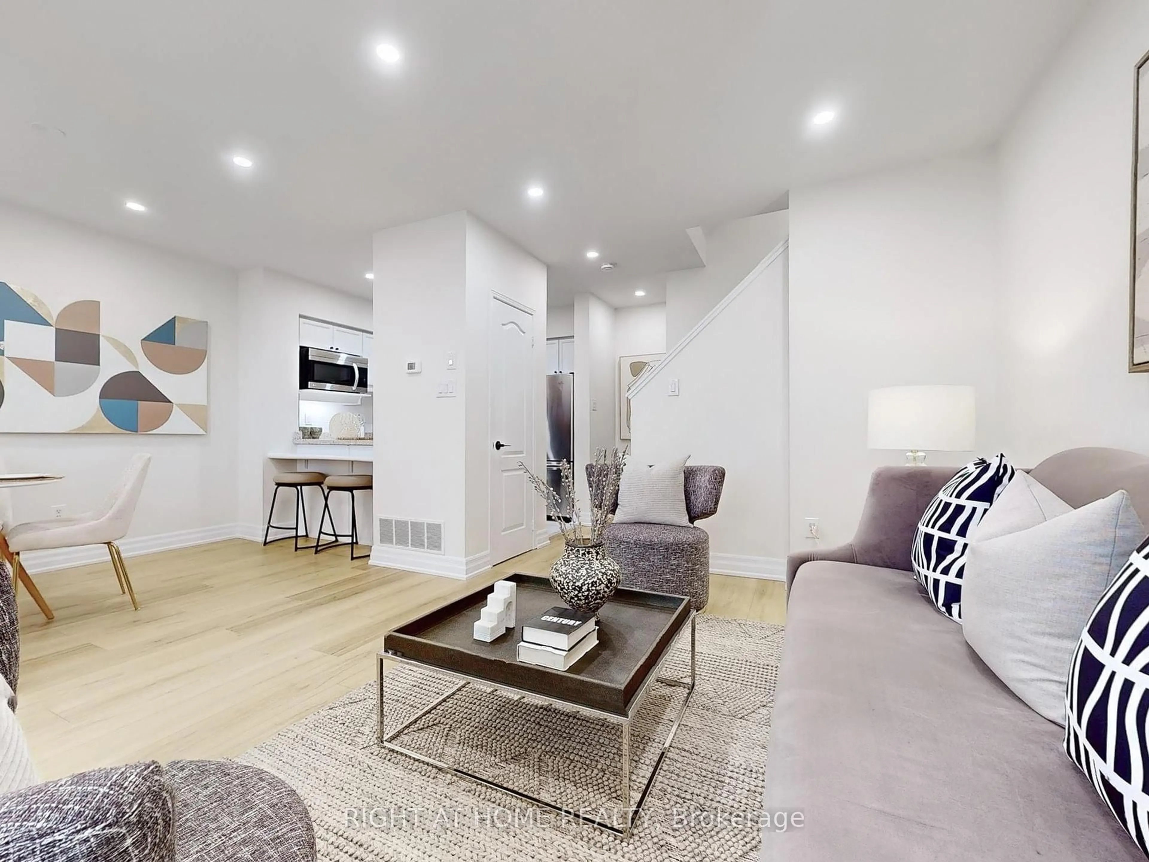 Living room with furniture, unknown for 735 New Westminster Dr #3, Vaughan Ontario L4J 7Y9