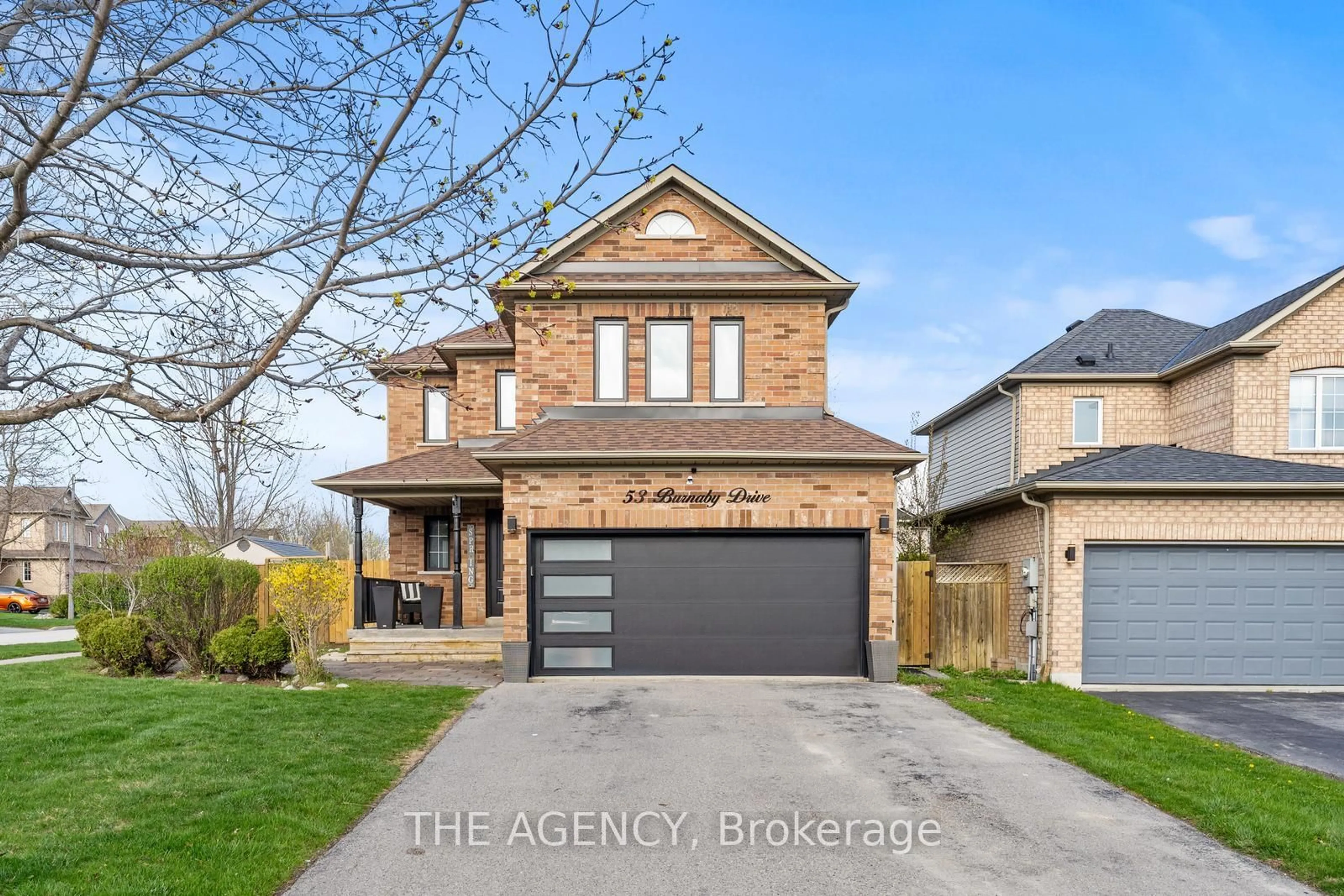 Home with brick exterior material, street for 53 Burnaby Dr, Georgina Ontario L4P 3Y9