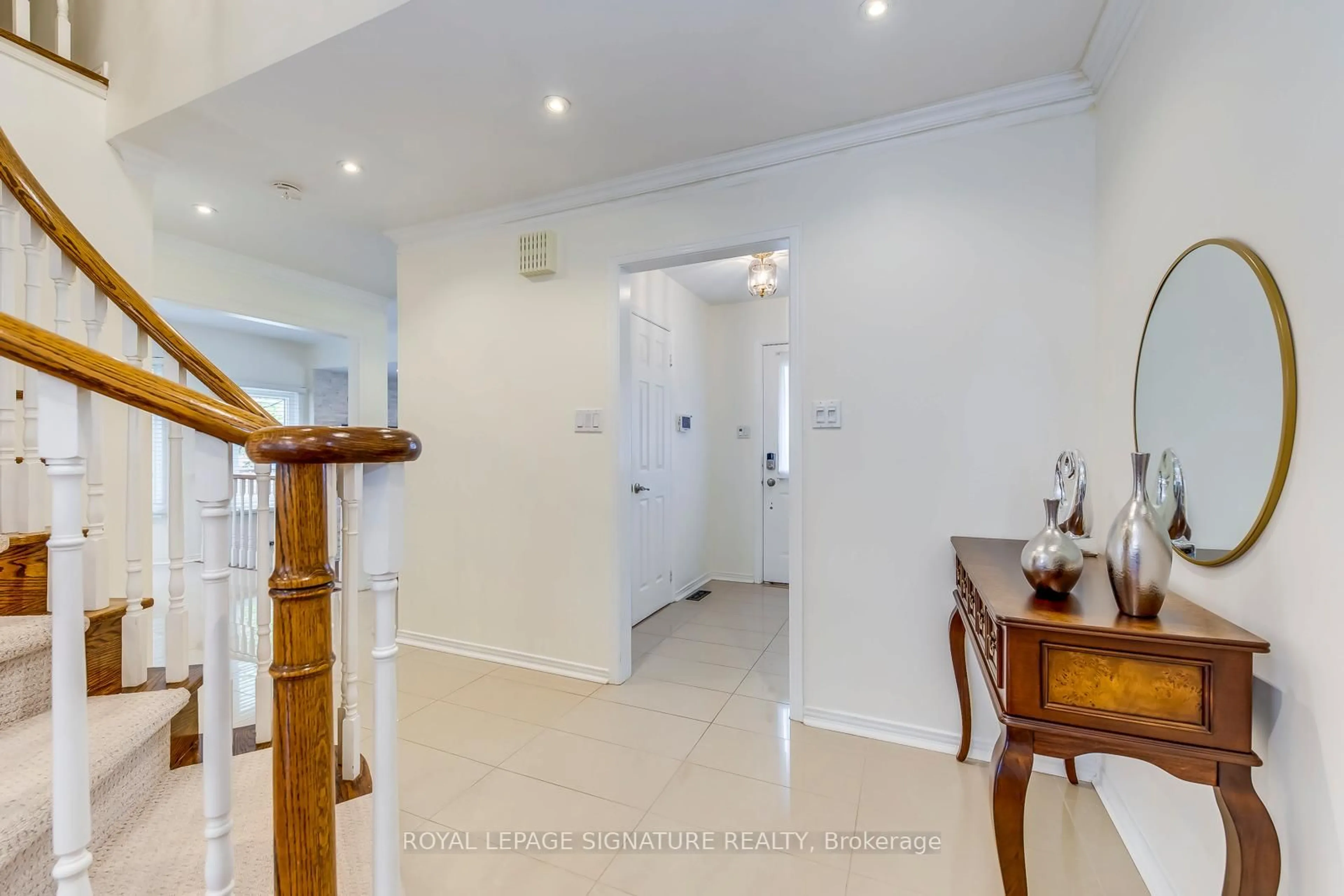 Indoor foyer for 23 Waterbridge Lane, Markham Ontario L3R 8W9
