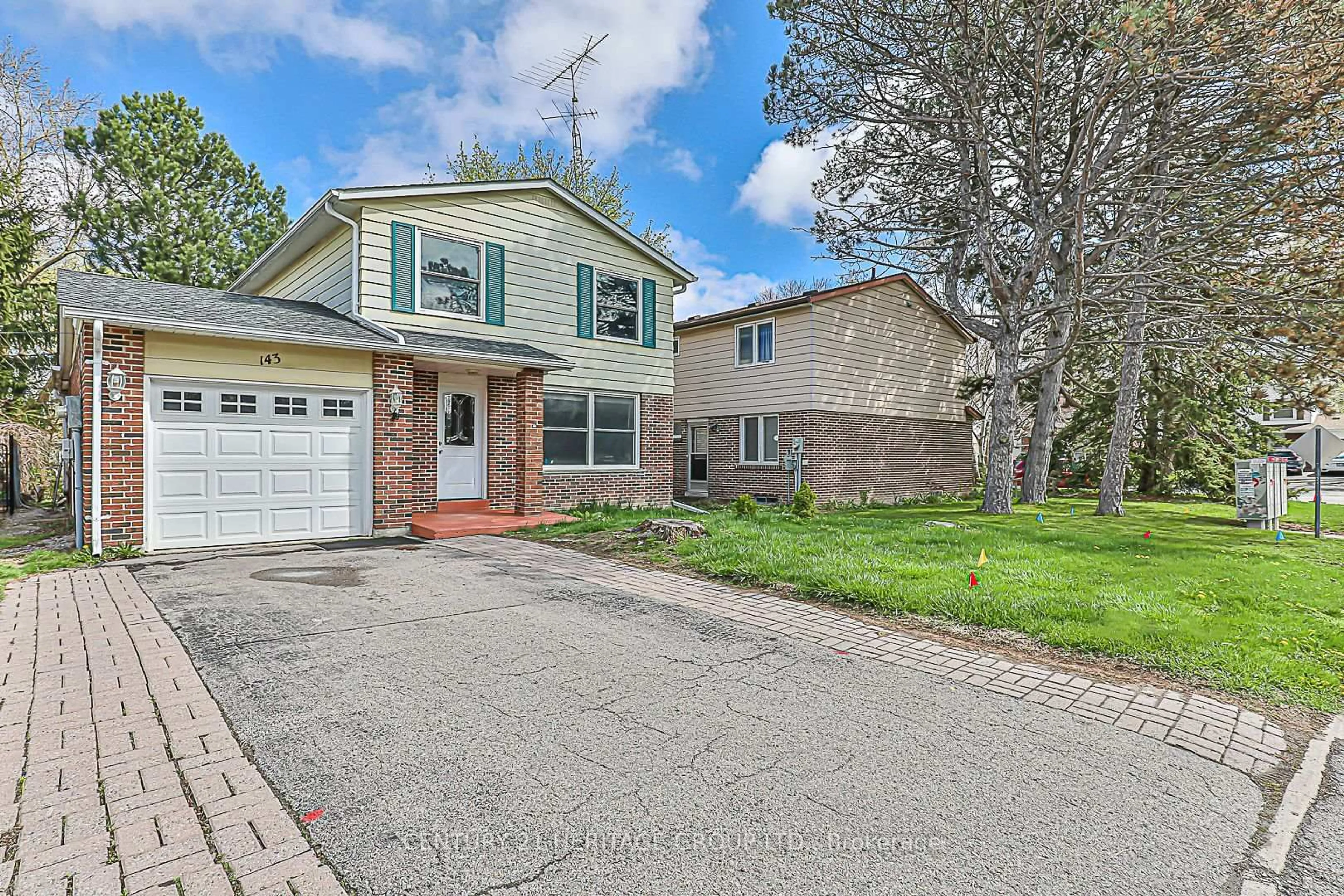 Home with brick exterior material, street for 143 Beswick Dr, Newmarket Ontario L3Y 1E8