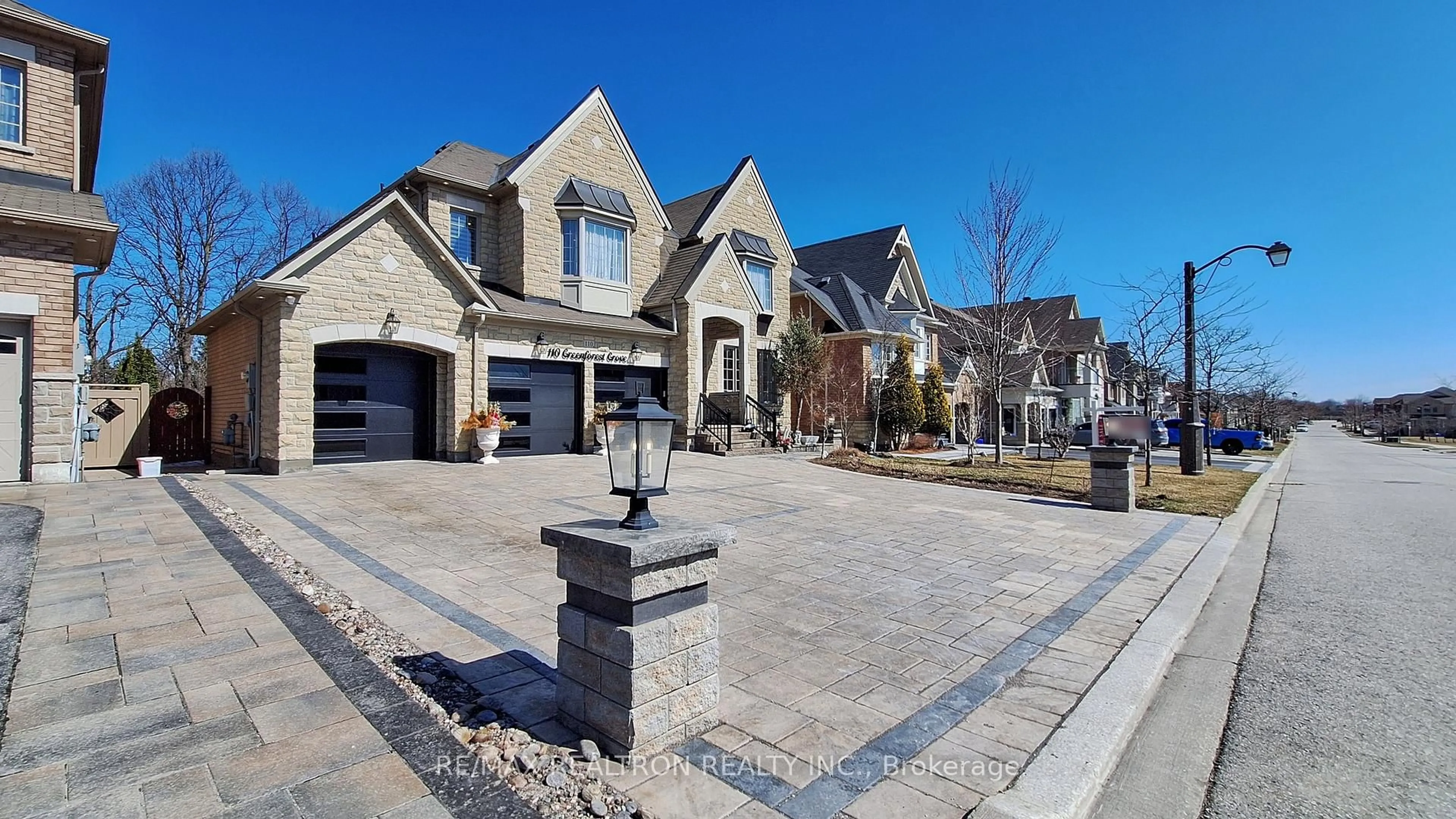 Home with brick exterior material, street for 110 Greenforest Grve, Whitchurch-Stouffville Ontario L4A 1S7