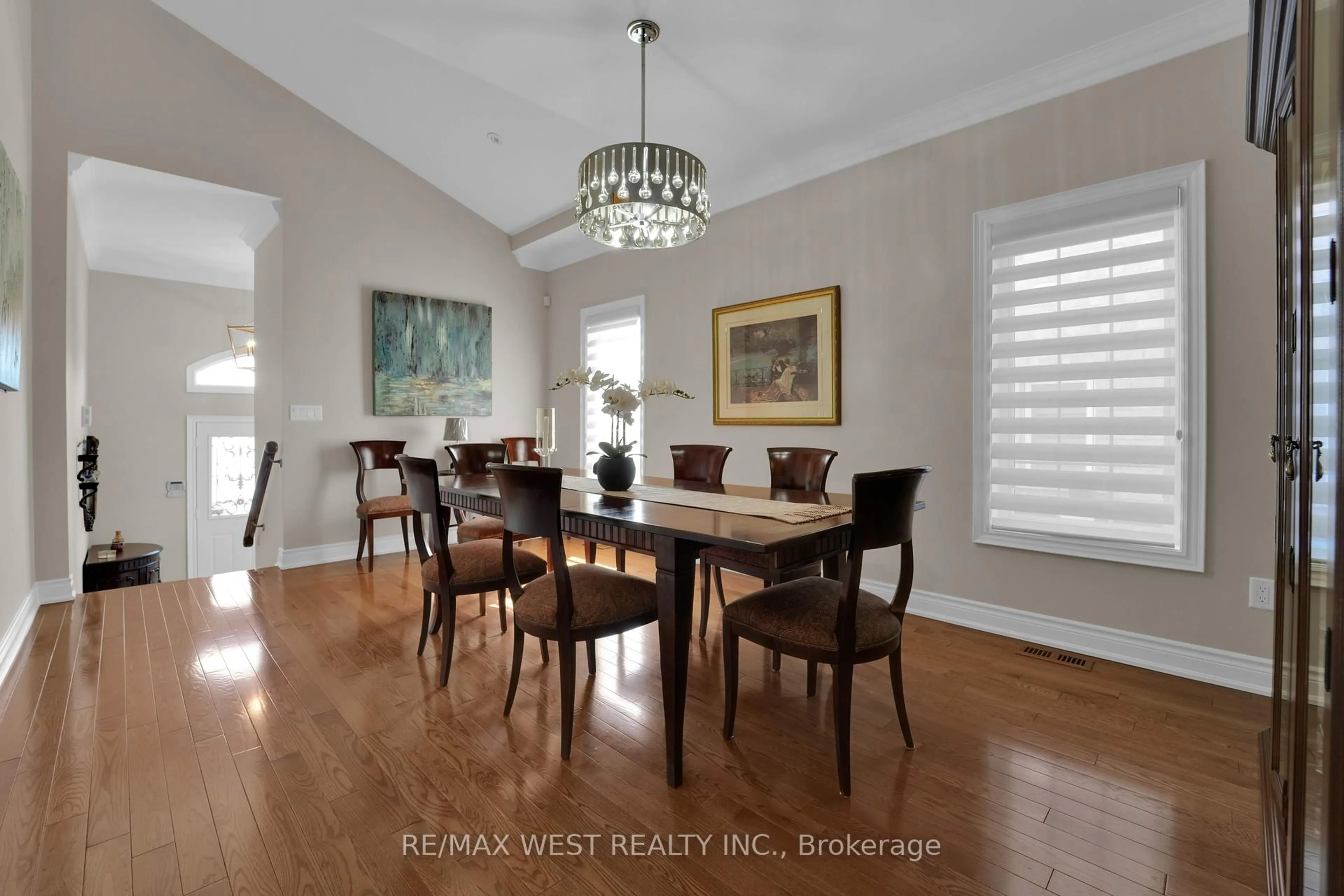 Dining room, wood/laminate floor for 216 Sir Sanford Fleming Way, Vaughan Ontario L6A 0P3