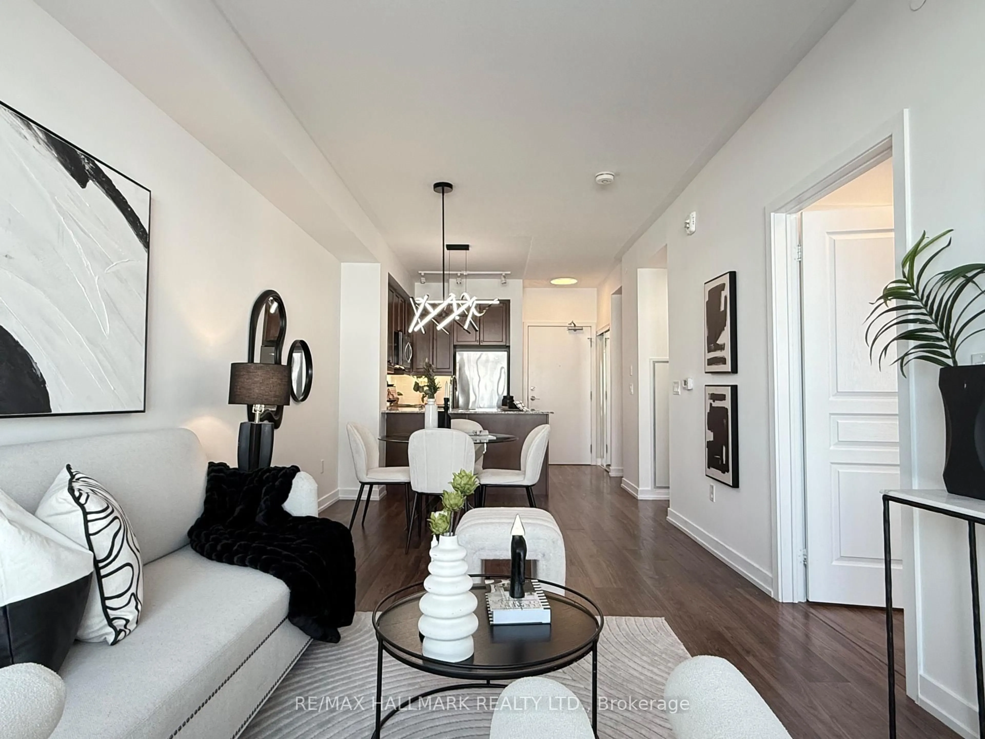 Living room with furniture, unknown for 555 William Graham Dr #314, Aurora Ontario L4G 3L1