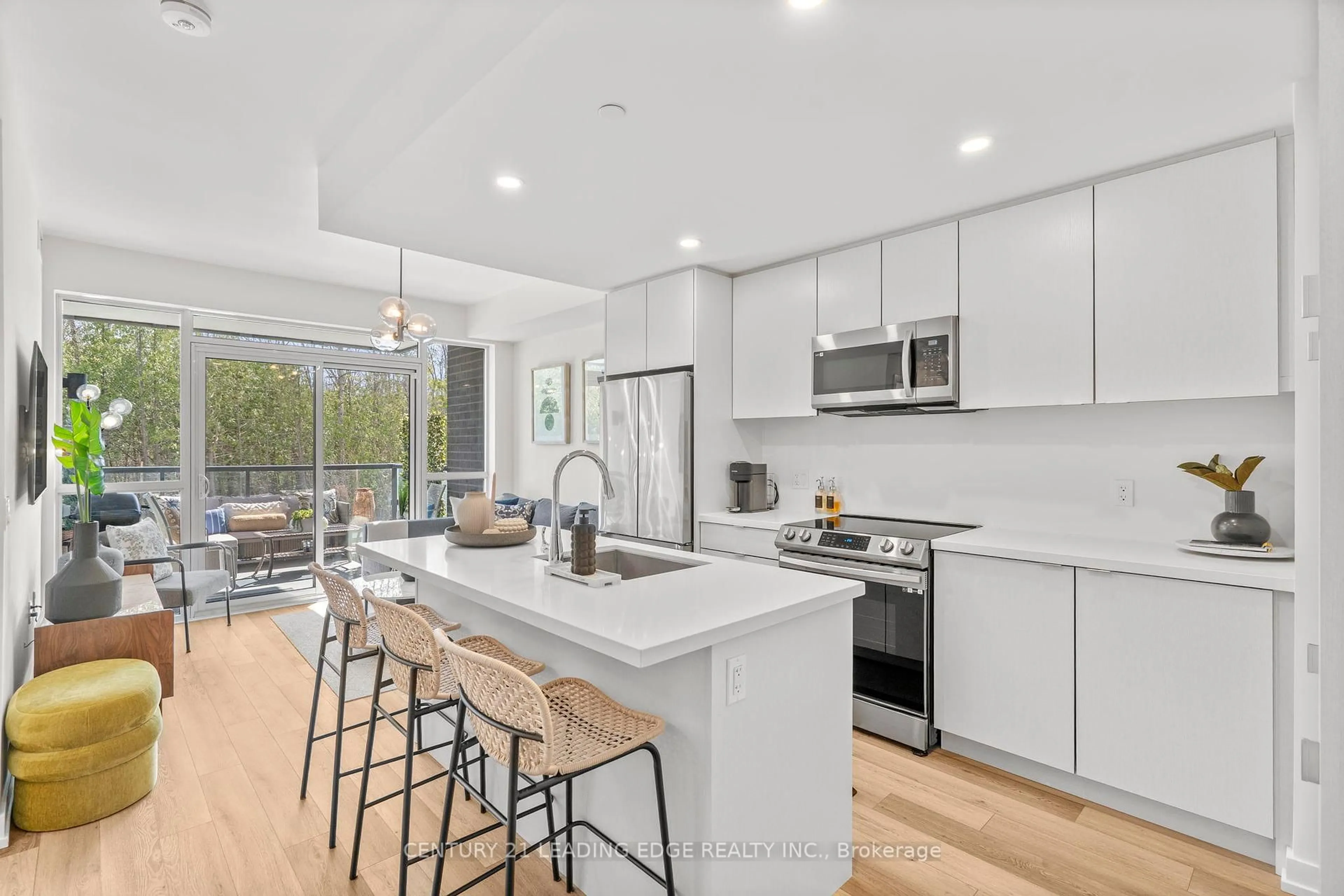 Open concept kitchen, unknown for 415 Sea Ray Ave #239, Innisfil Ontario L9S 0R5