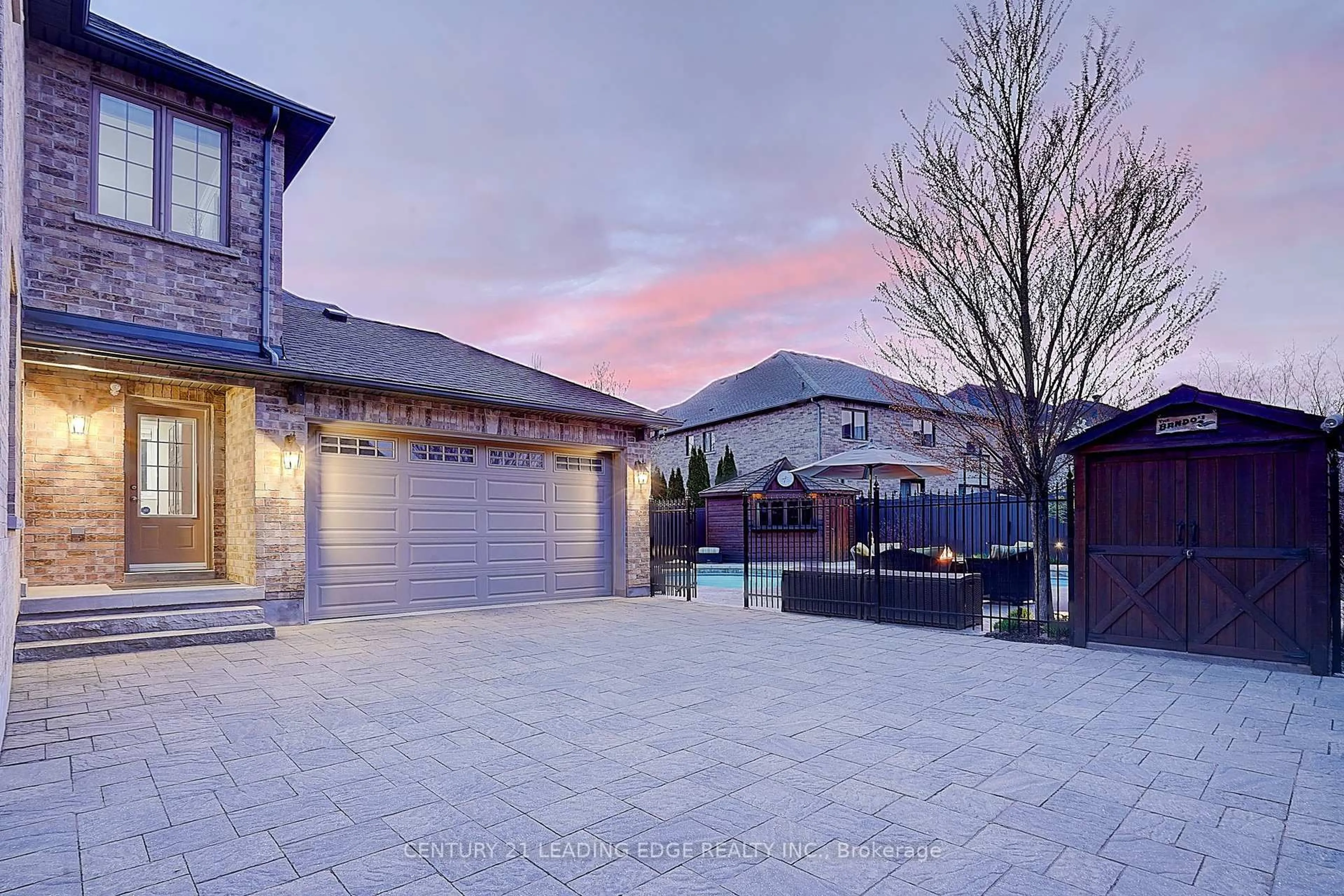 Unknown for 986 CASTLEMORE Ave, Markham Ontario L6E 0G2