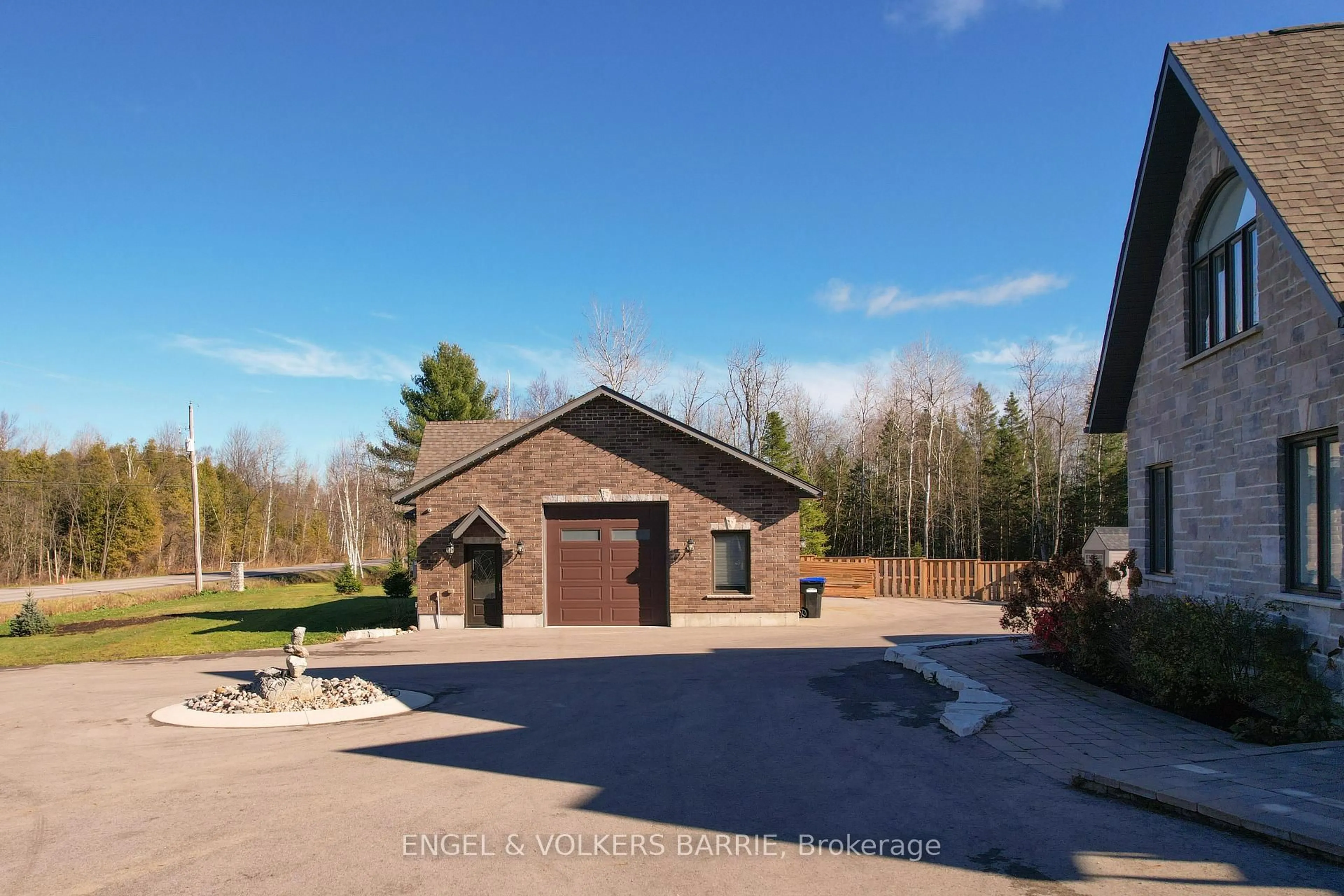 A pic from outside/outdoor area/front of a property/back of a property/a pic from drone, unknown for 6605 County Road 21 N/A, Essa Ontario L9R 1V2