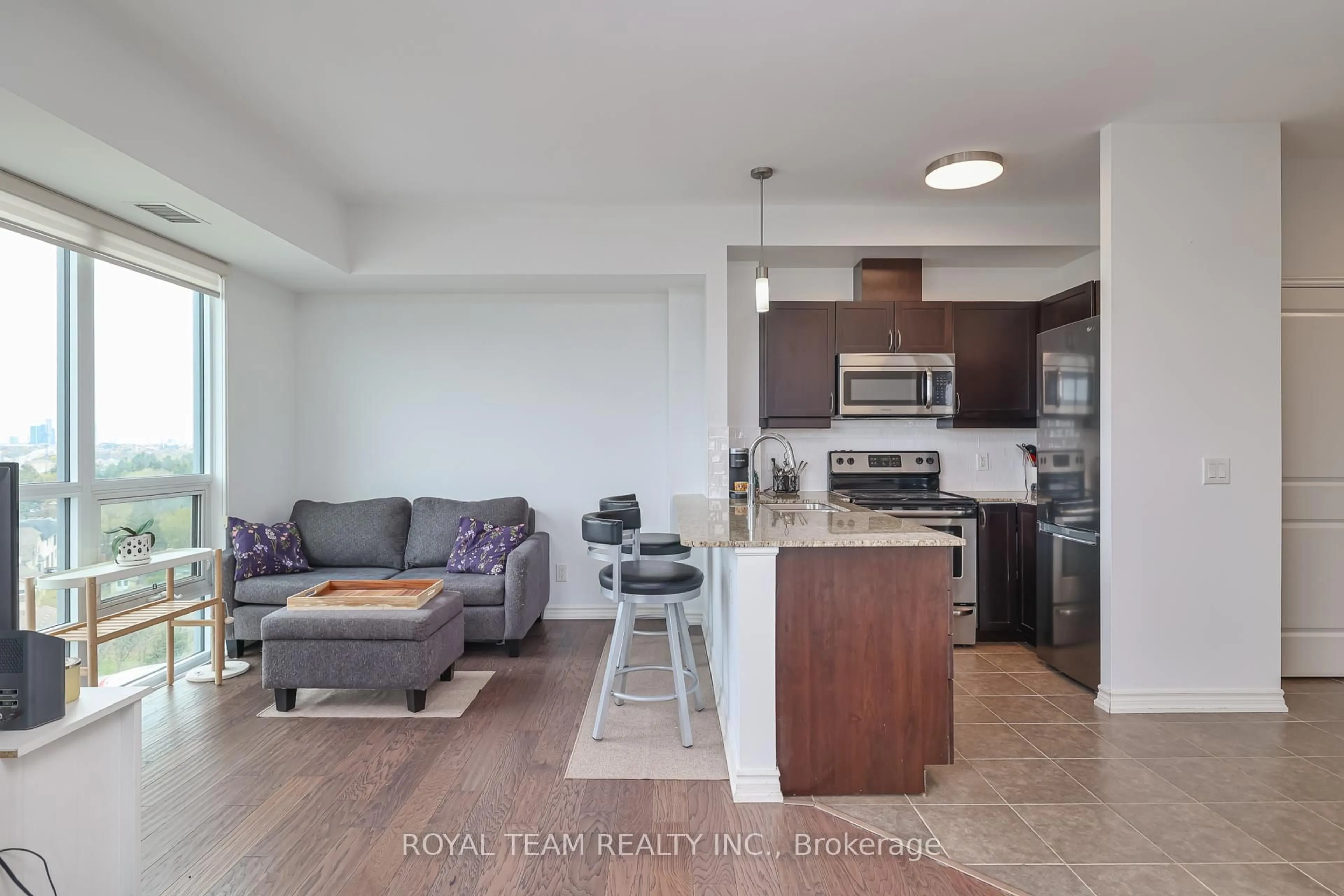 Open concept kitchen, unknown for 7730 Kipling Ave #905, Vaughan Ontario L4L 1Y9