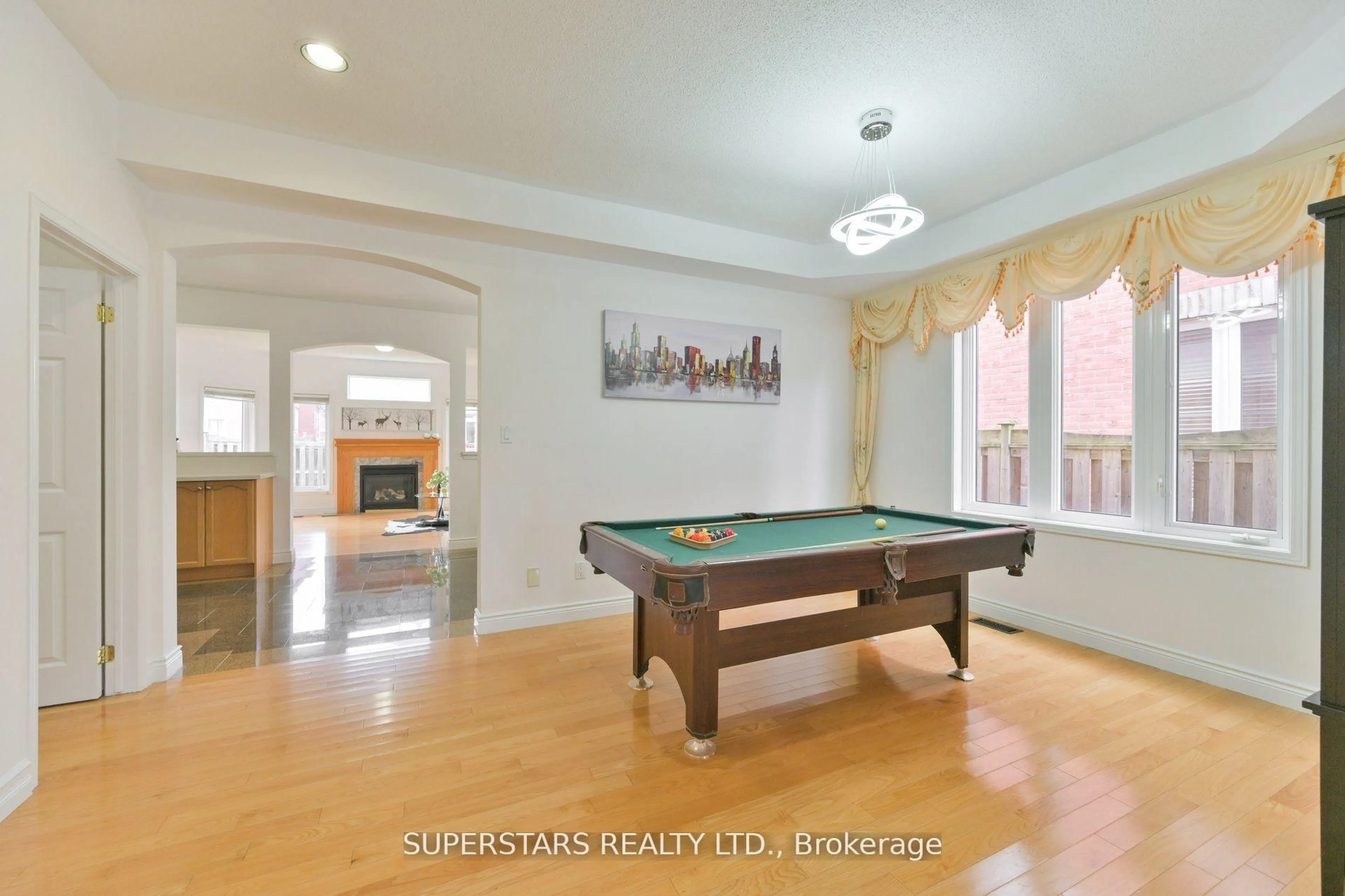 Unknown for 32 Thornton St, Markham Ontario L3S 4P7