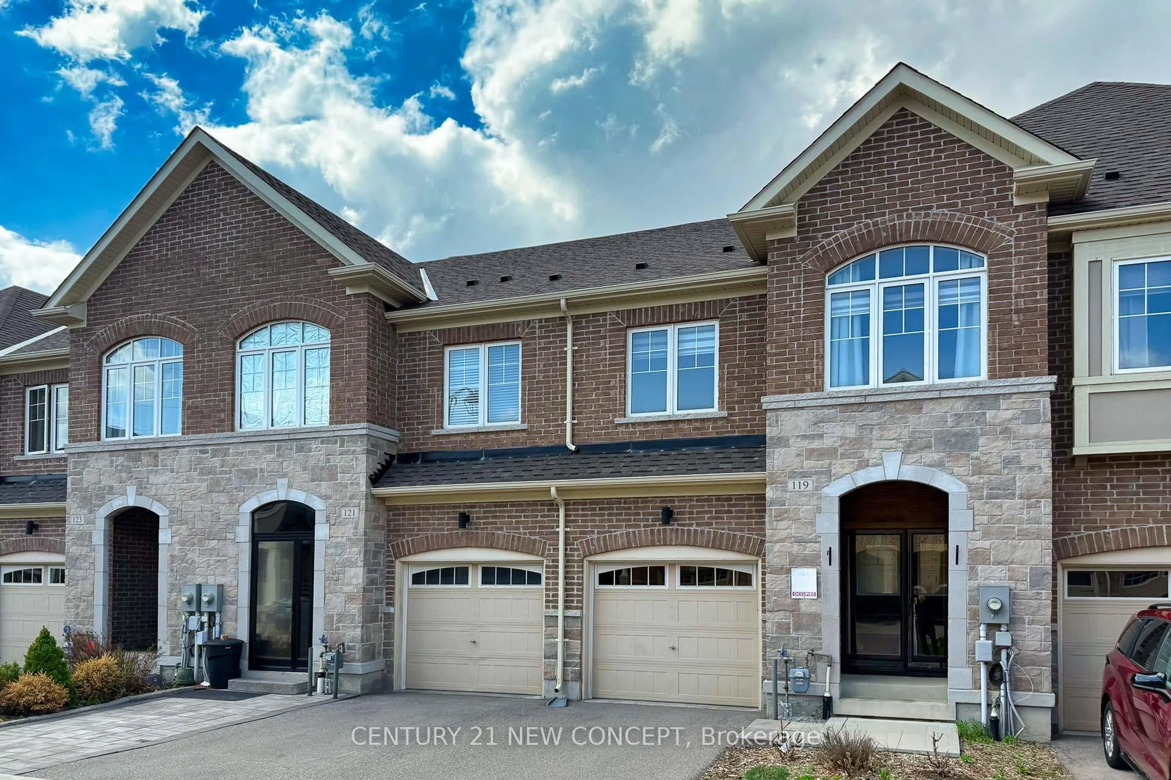 Home with brick exterior material, street for 119 Maguire Rd, Newmarket Ontario L3X 0M1