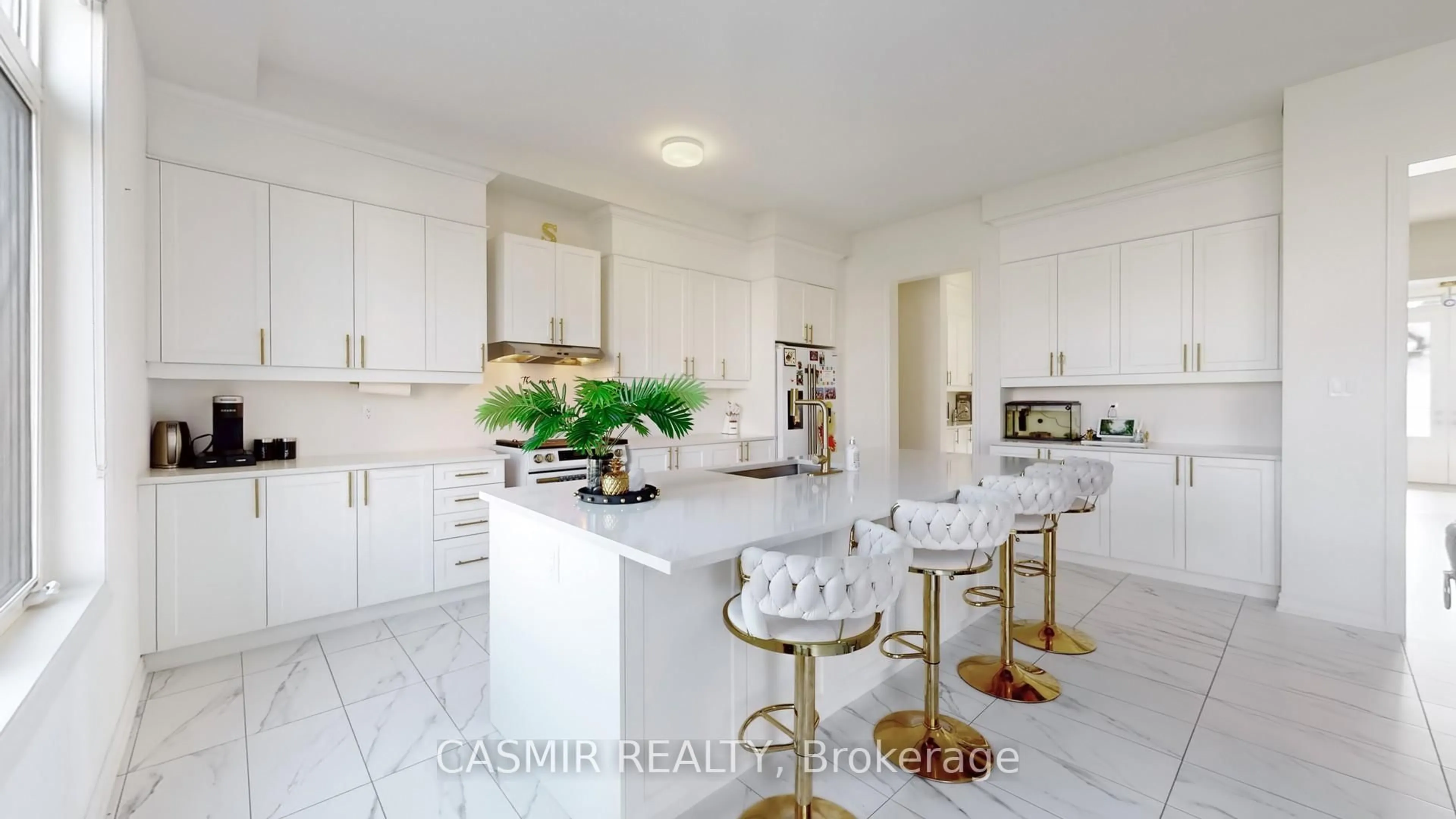 Contemporary kitchen, ceramic/tile floor for 25 Bellflower Cres, Adjala-Tosorontio Ontario L0G 1W0