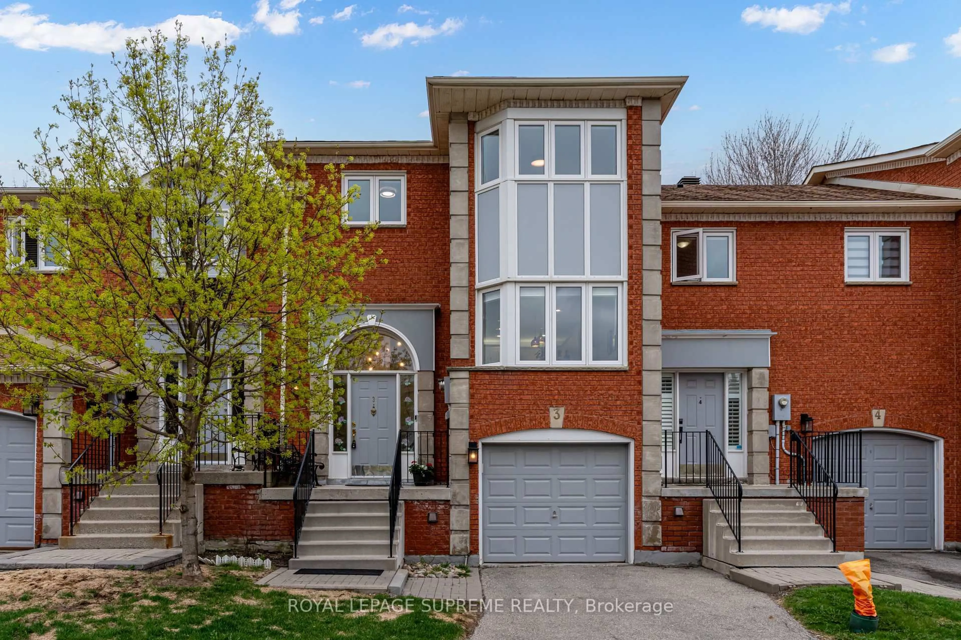 Home with brick exterior material, street for 80 McCallum Dr #3, Richmond Hill Ontario L4C 9X5