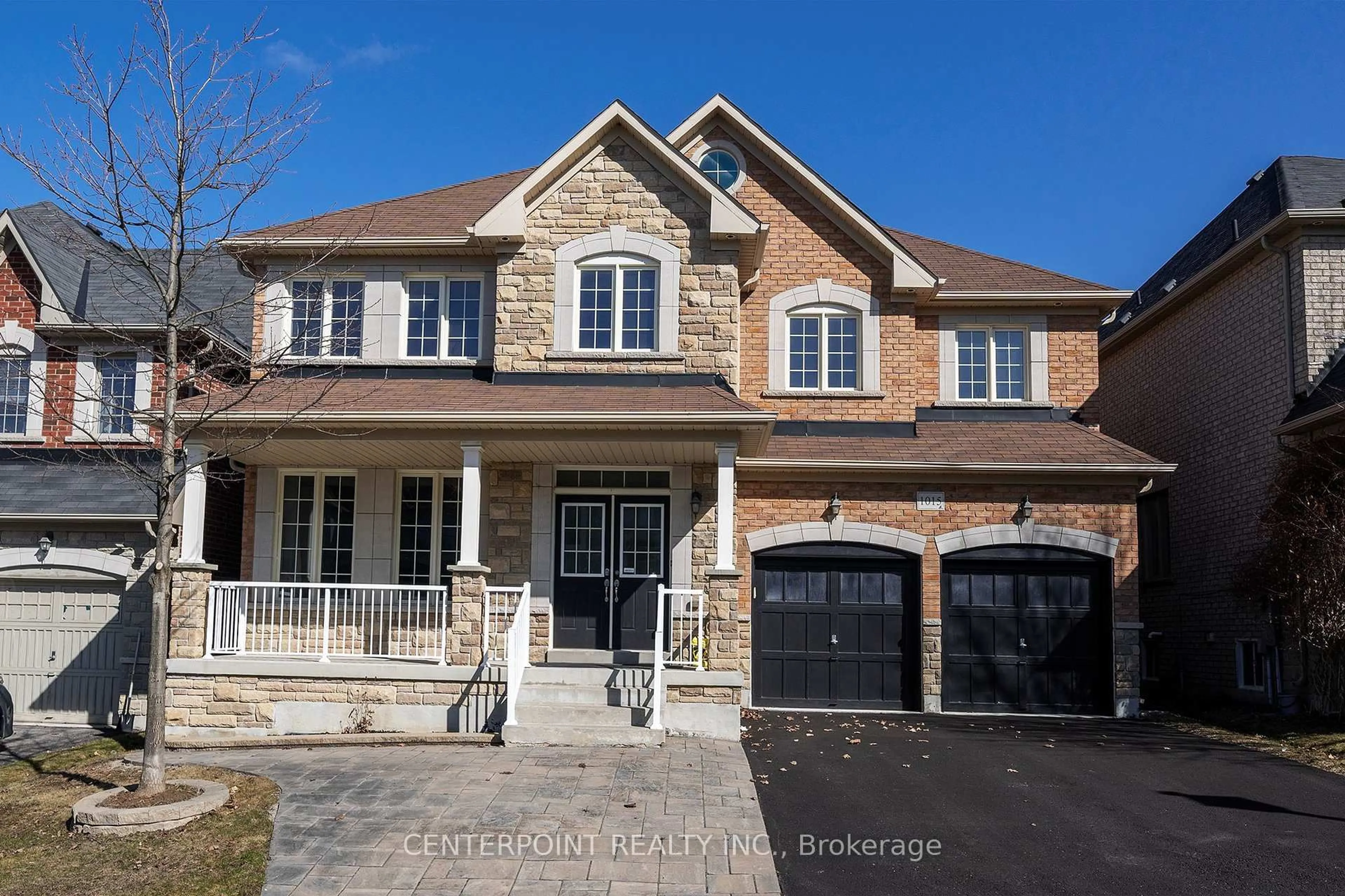 Home with brick exterior material, street for 1015 Sherman Brock Circ, Newmarket Ontario L3X 0B8