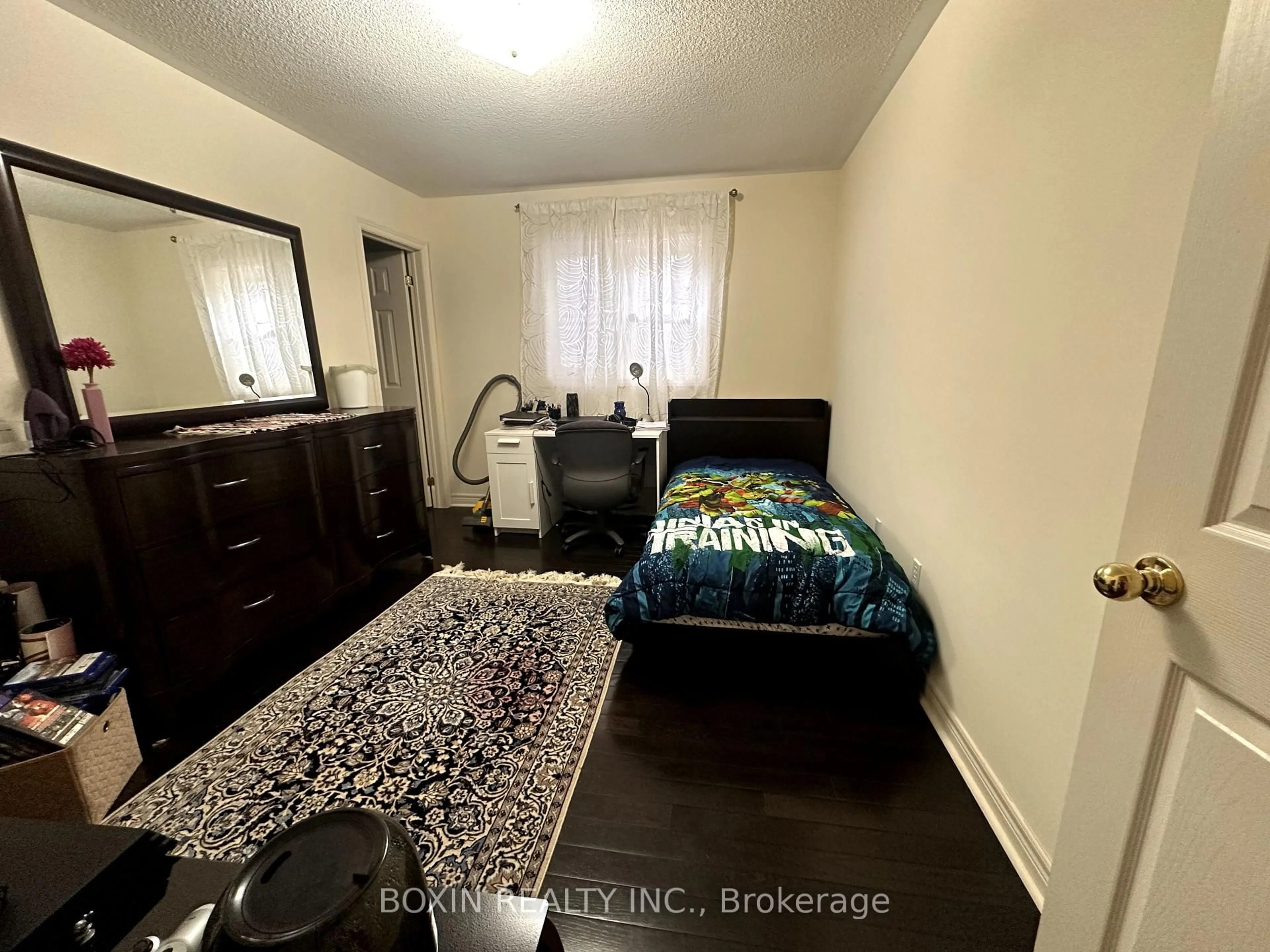 A pic of a room for 19 Colesbrook Rd, Richmond Hill Ontario L4S 0C6