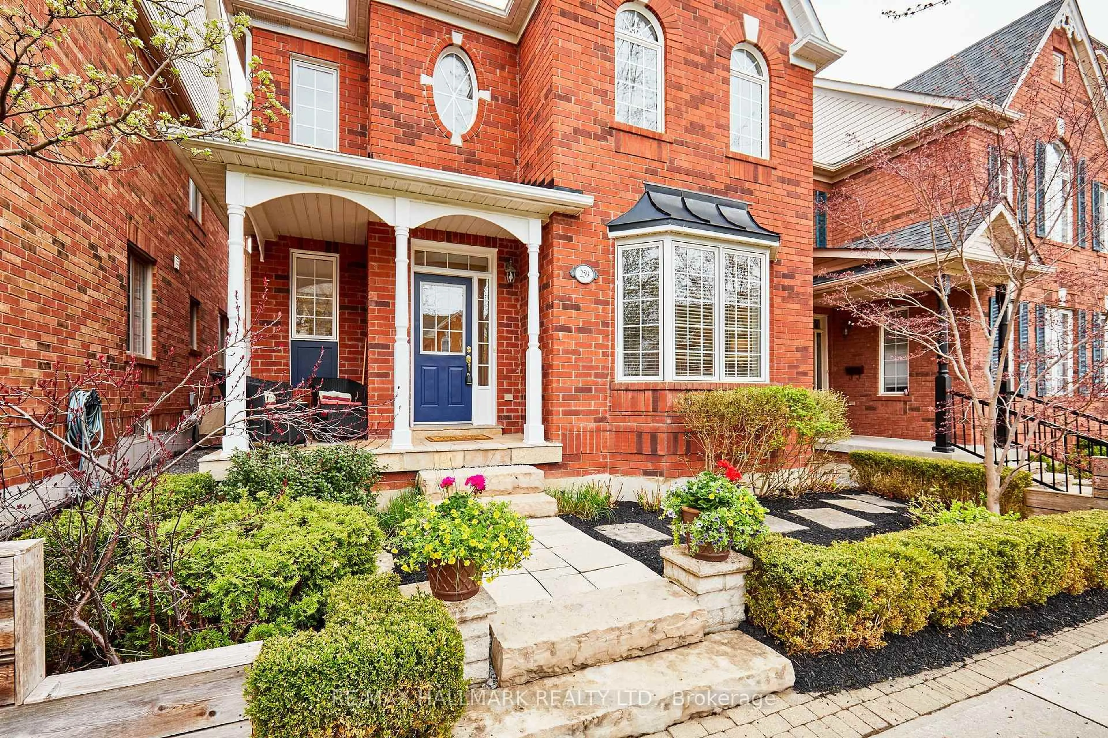 Home with brick exterior material, street for 259 Country Glen Rd, Markham Ontario L6B 1C3