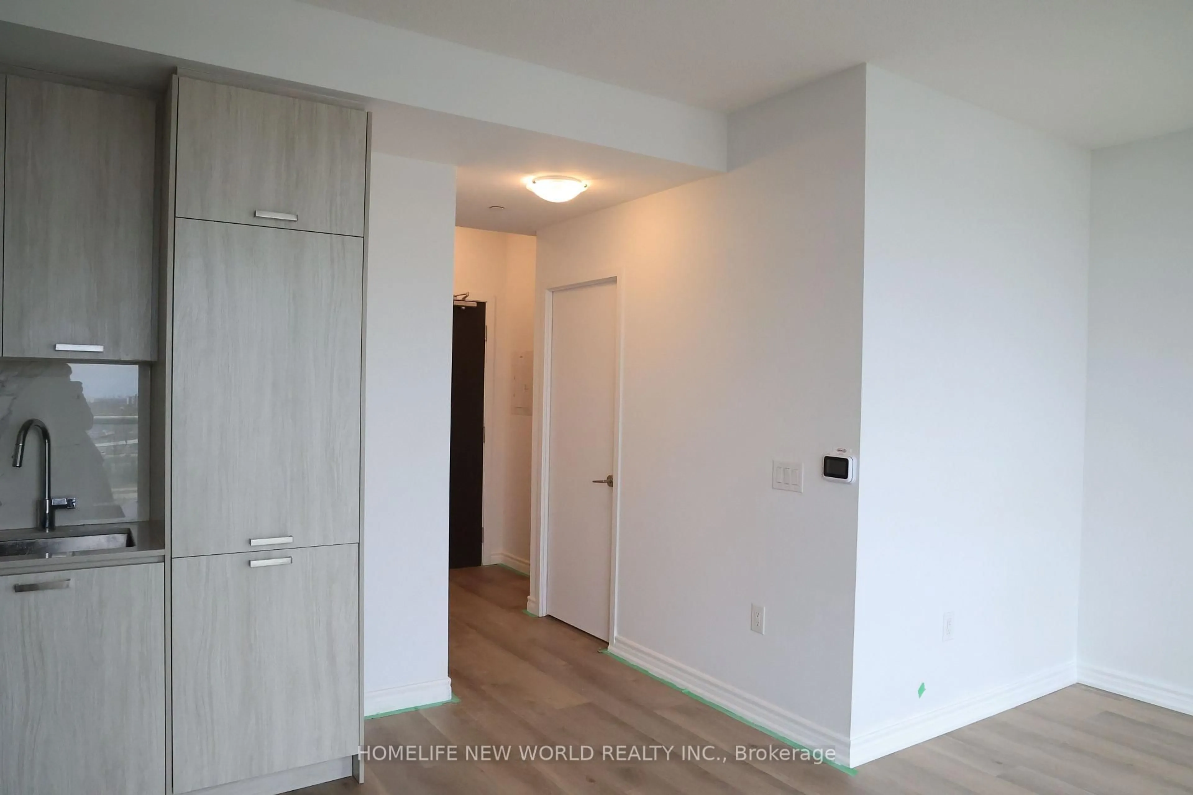 A pic of a room for 38 Honeycrisp Cres #1703, Vaughan Ontario L4K 0M8