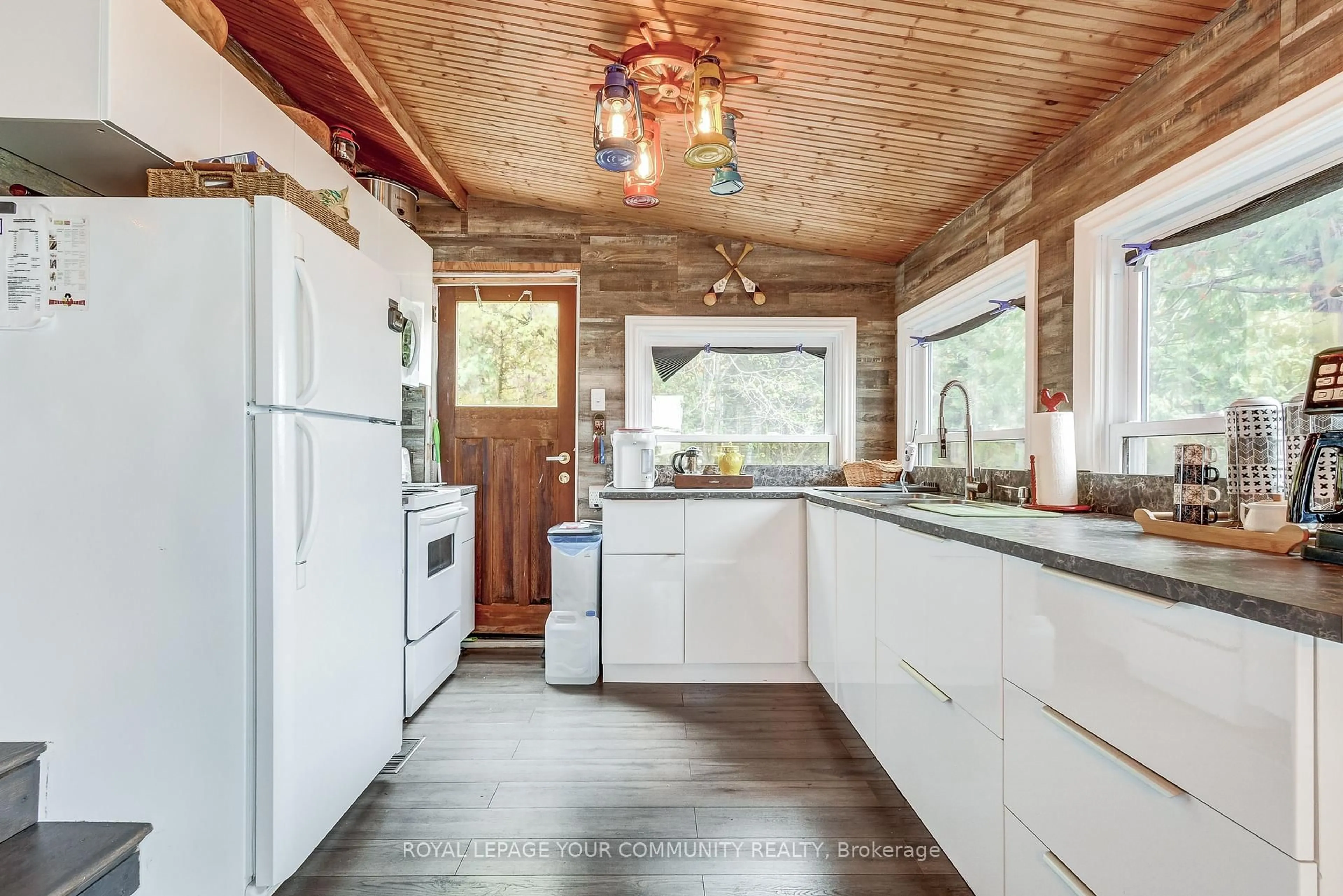 Unknown for 1637 Chief Joseph Snake Rd, Georgina Islands Ontario L0E 1R0