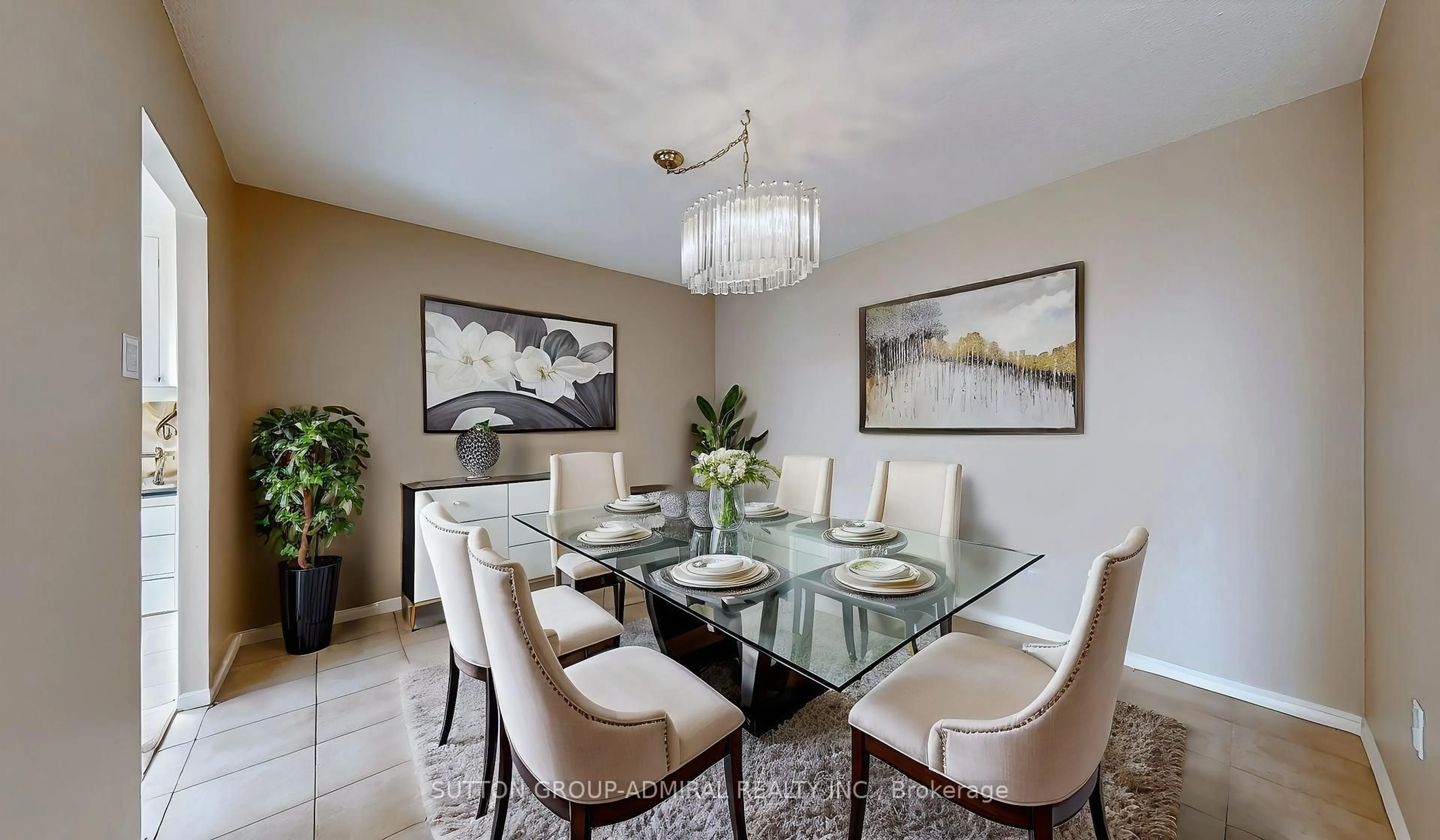 Dining room, ceramic/tile floor for 7460 Bathurst St #512, Vaughan Ontario L4J 7K9