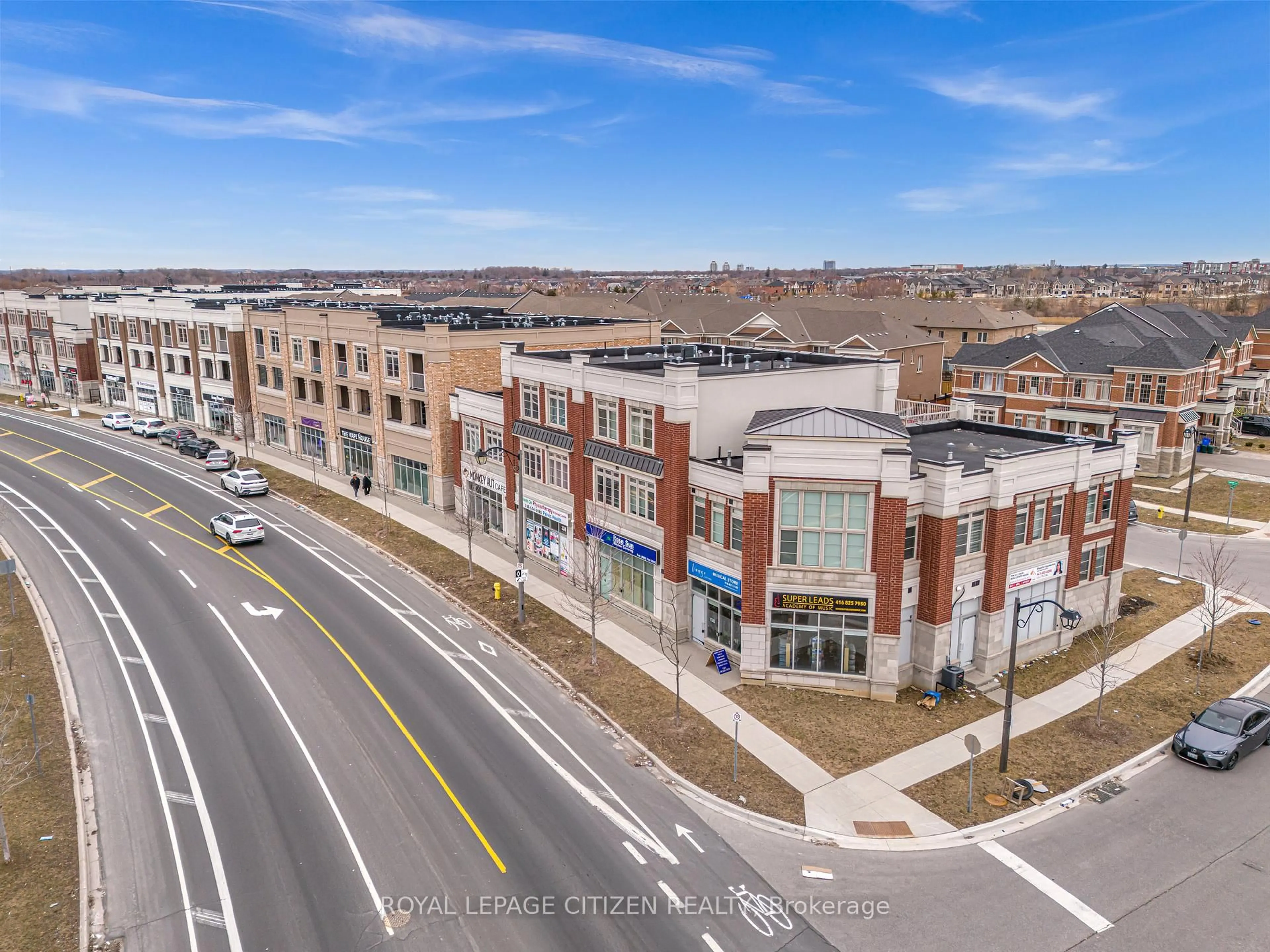 A pic from outside/outdoor area/front of a property/back of a property/a pic from drone, unknown for 123 Luzon Ave, Markham Ontario L6B 1N8