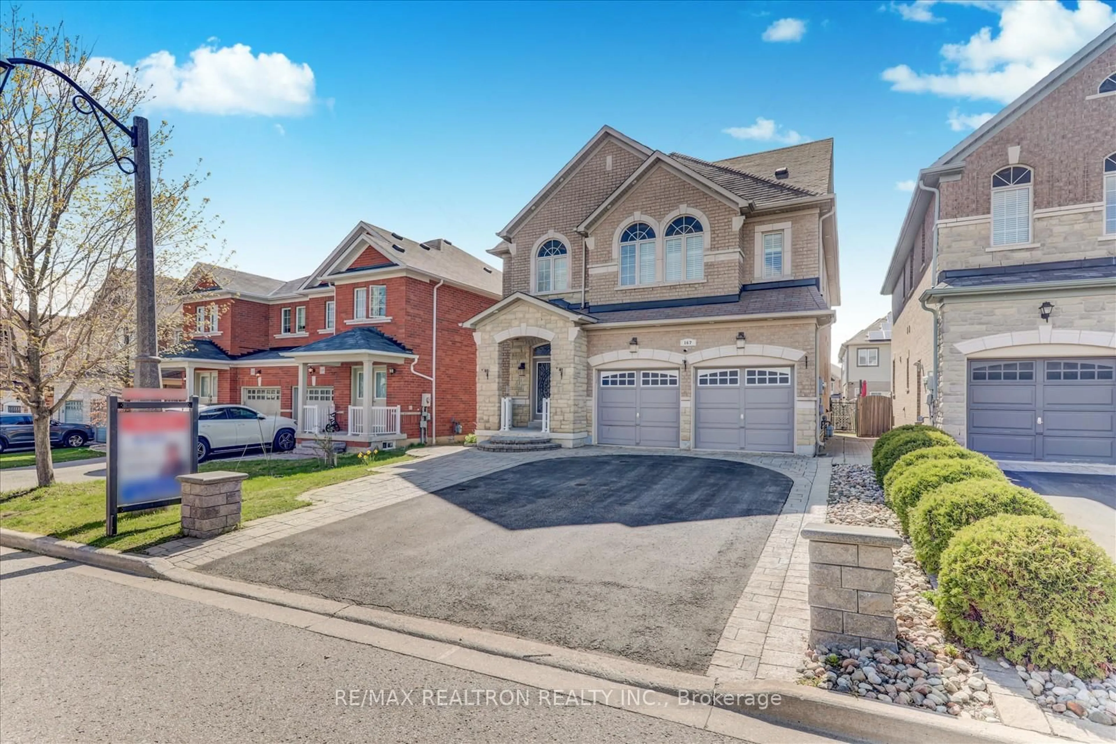 Home with brick exterior material, street for 167 Jonas Mill Way, Whitchurch-Stouffville Ontario L4A 0M9