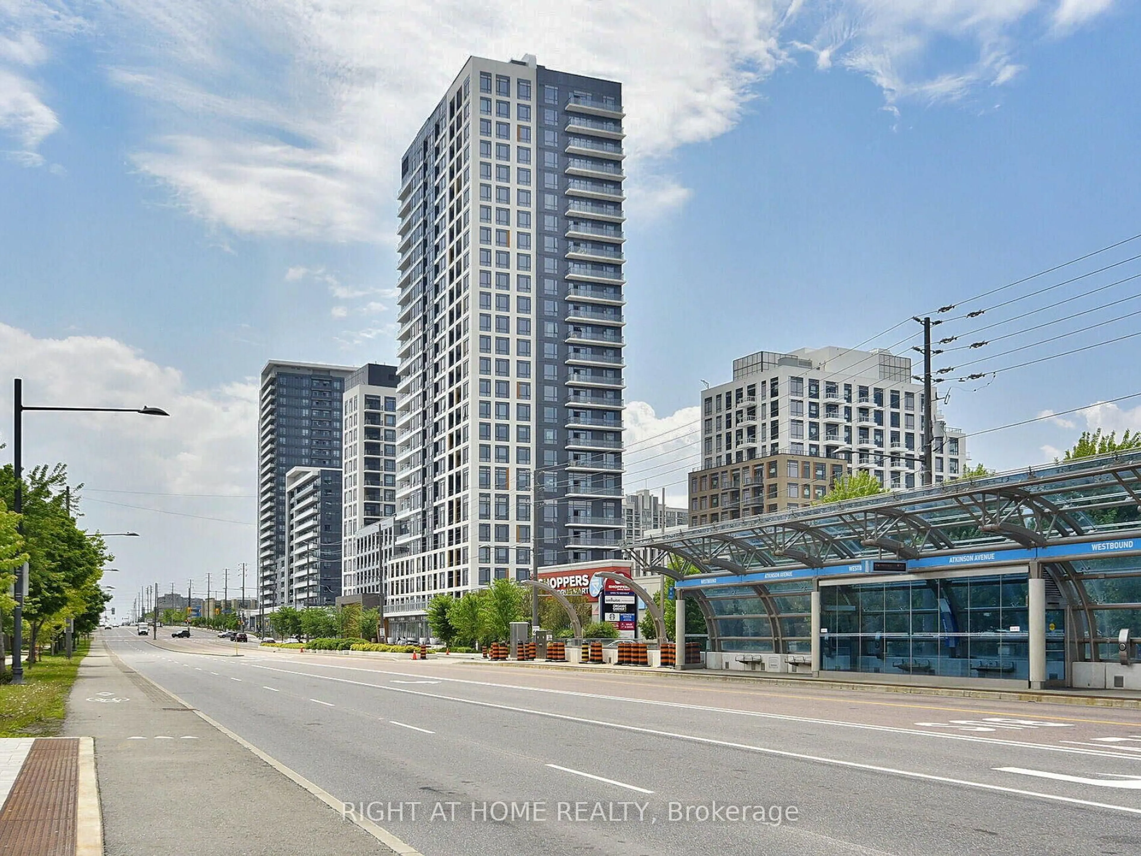 Unknown for 7950 bathurst St #203, Vaughan Ontario L4J 0L4
