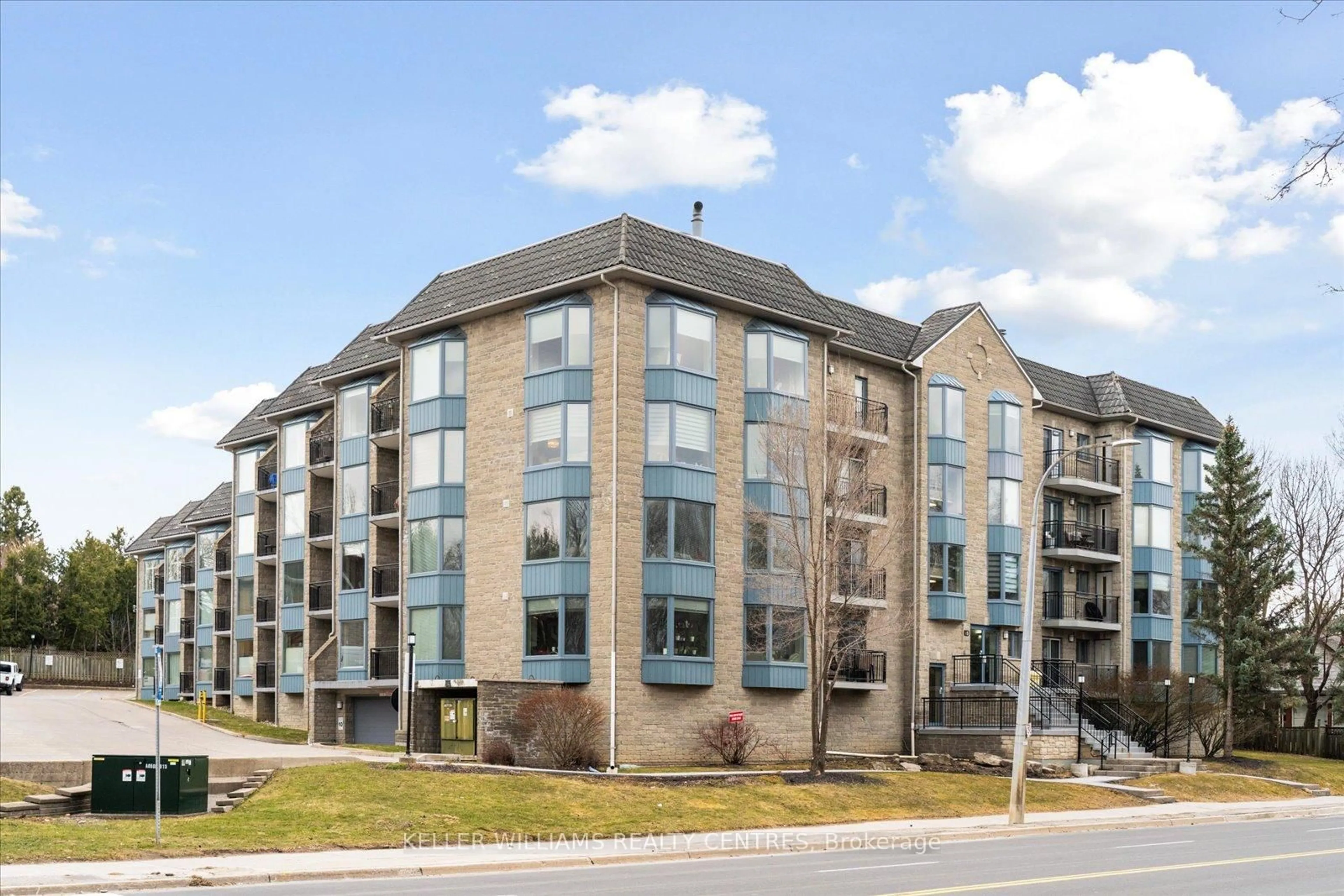 Unknown for 85 Wellington St #203, Aurora Ontario L4G 2P2