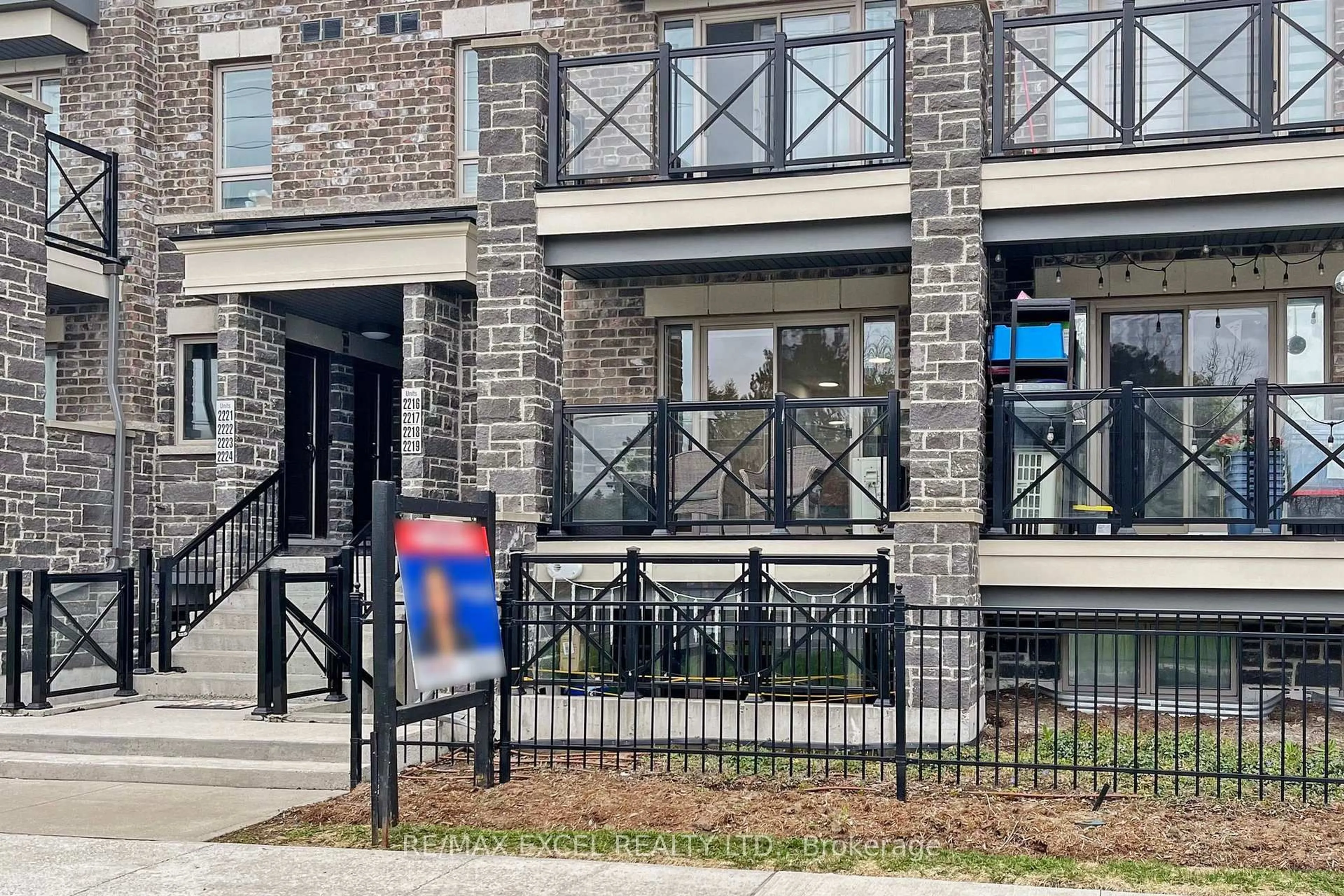 Home with brick exterior material, unknown for 10 Westmeath Lane #2217, Markham Ontario L6B 1N5