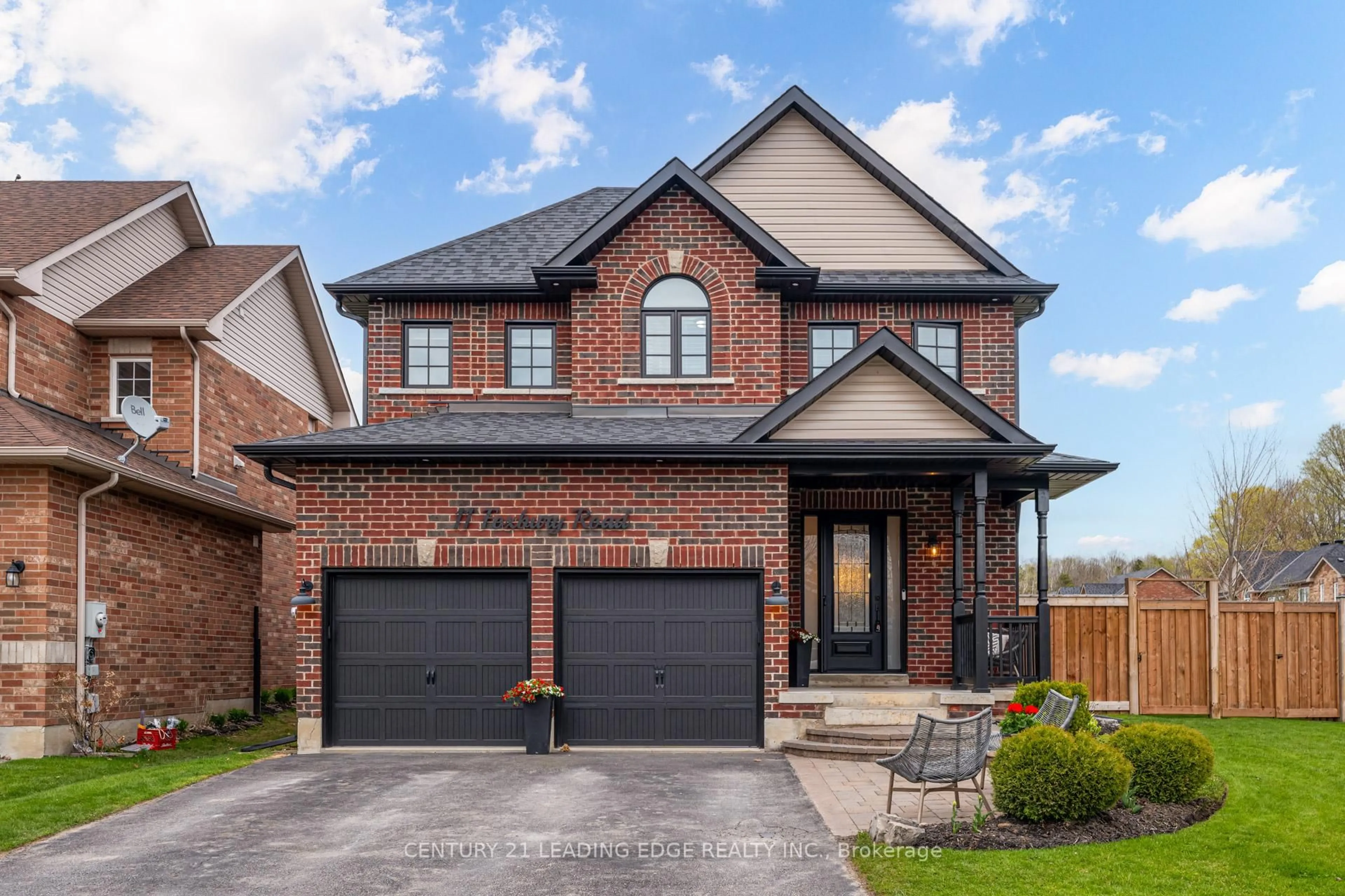 Home with brick exterior material, street for 11 FOXBURY Rd, Uxbridge Ontario L9P 1Z9