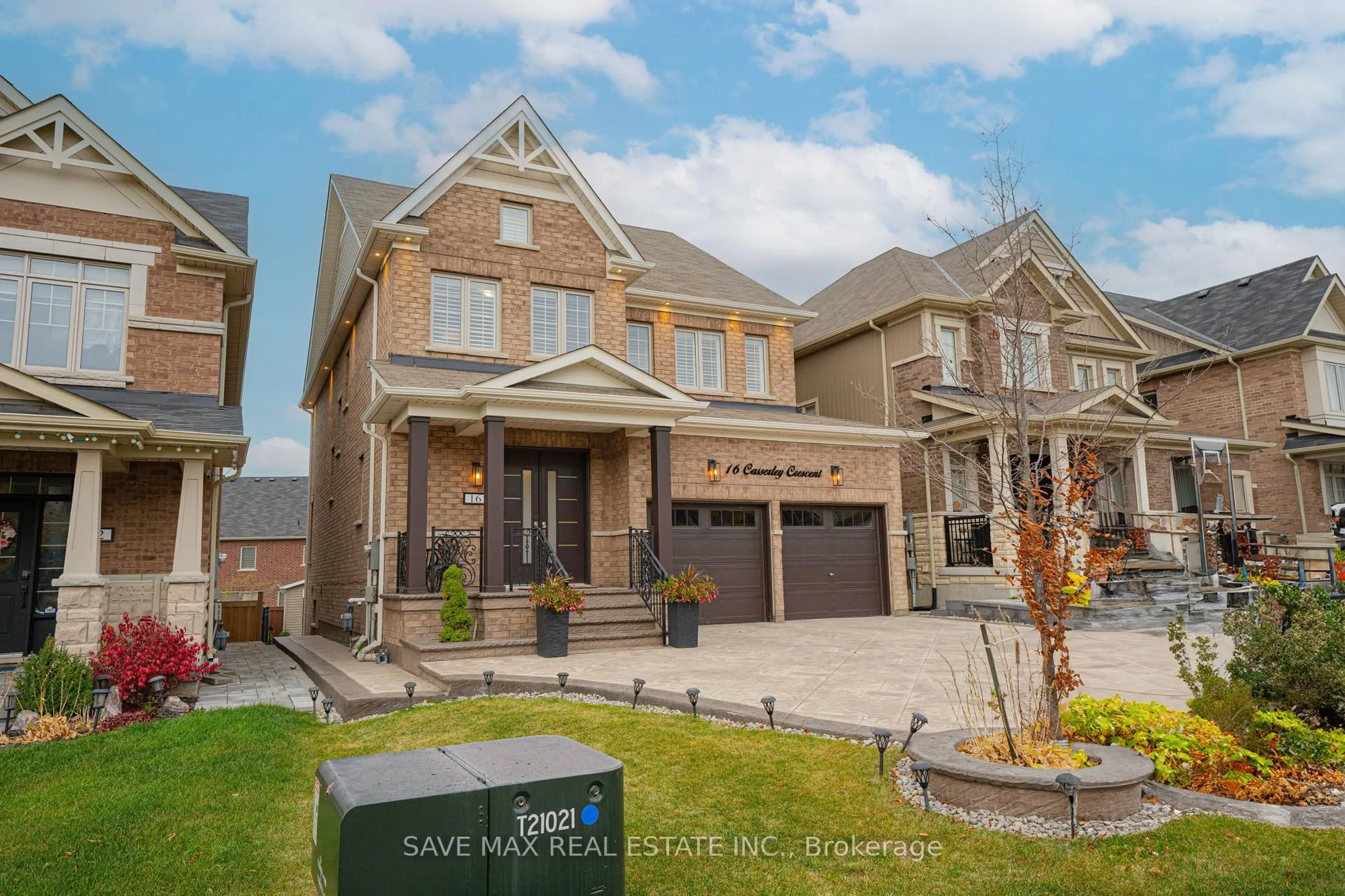 Home with brick exterior material, street for 16 Casserley Cres, New Tecumseth Ontario L0G 1W0