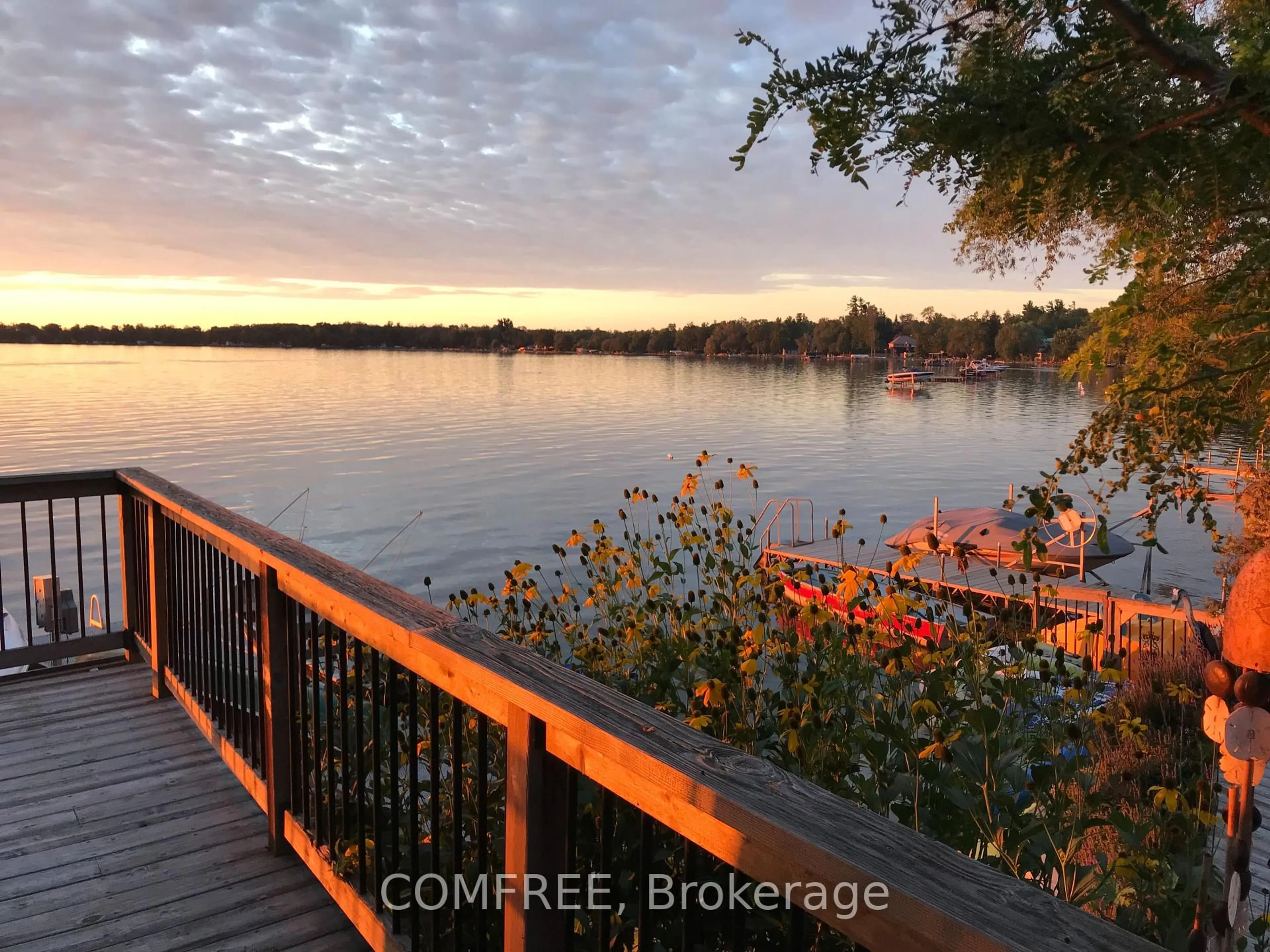 Patio, water/lake/river/ocean view for 865 Adams Rd, Innisfil Ontario L9S 4C9
